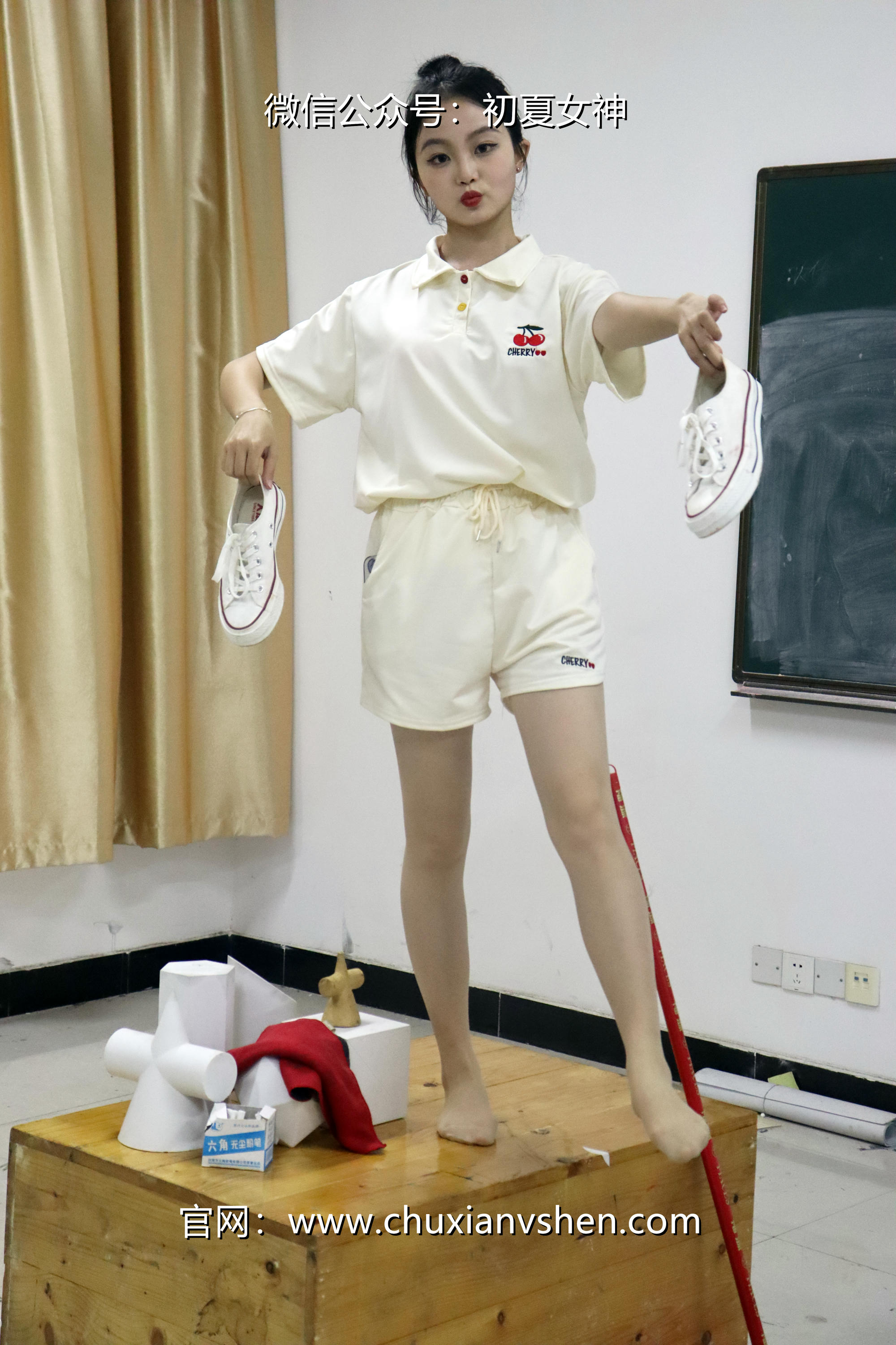 初夏女神 NO.078 双双 打扫教室[145P+1V／5.13GB]_第7集