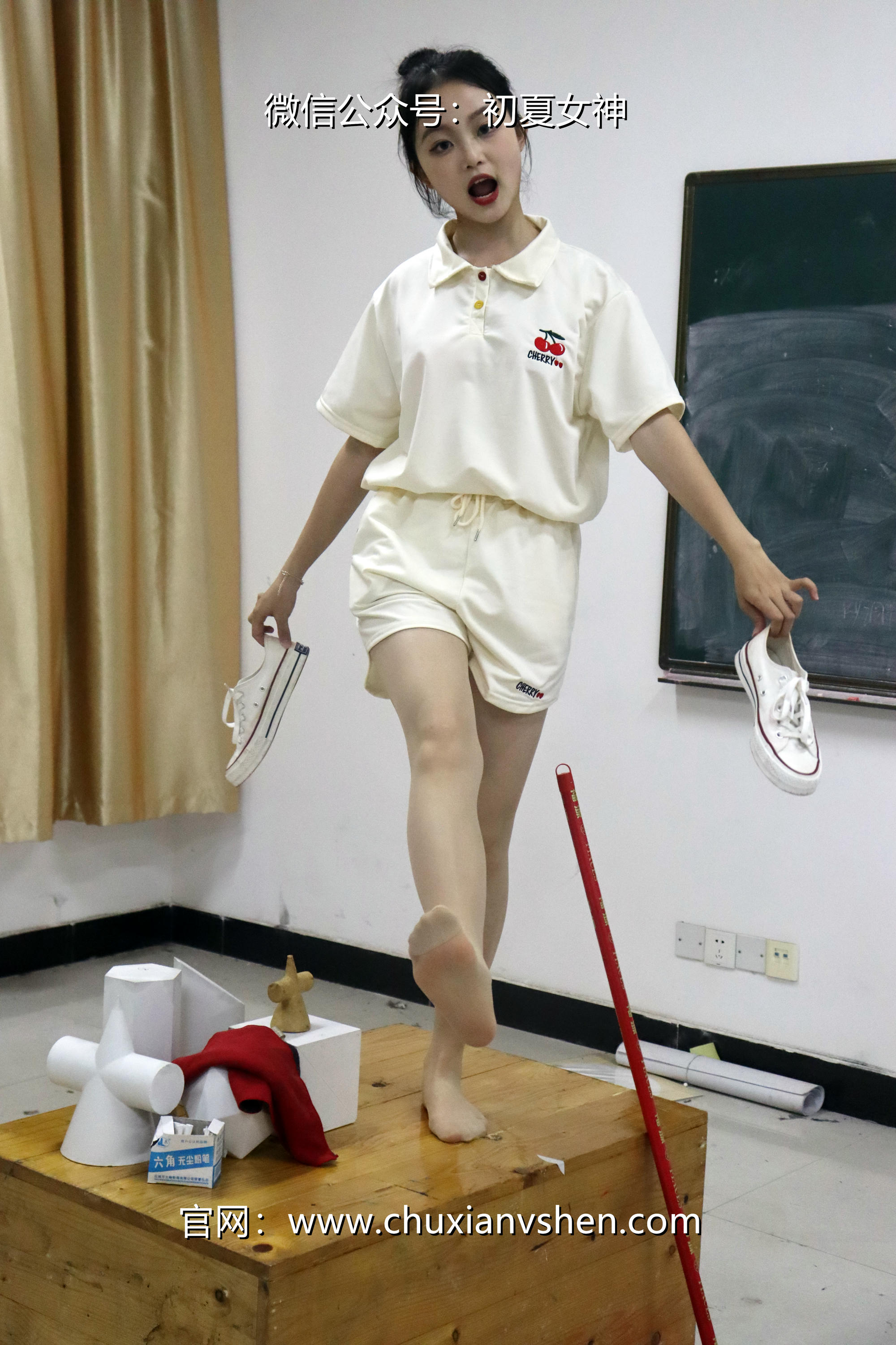 初夏女神 NO.078 双双 打扫教室[145P+1V／5.13GB]_第7集