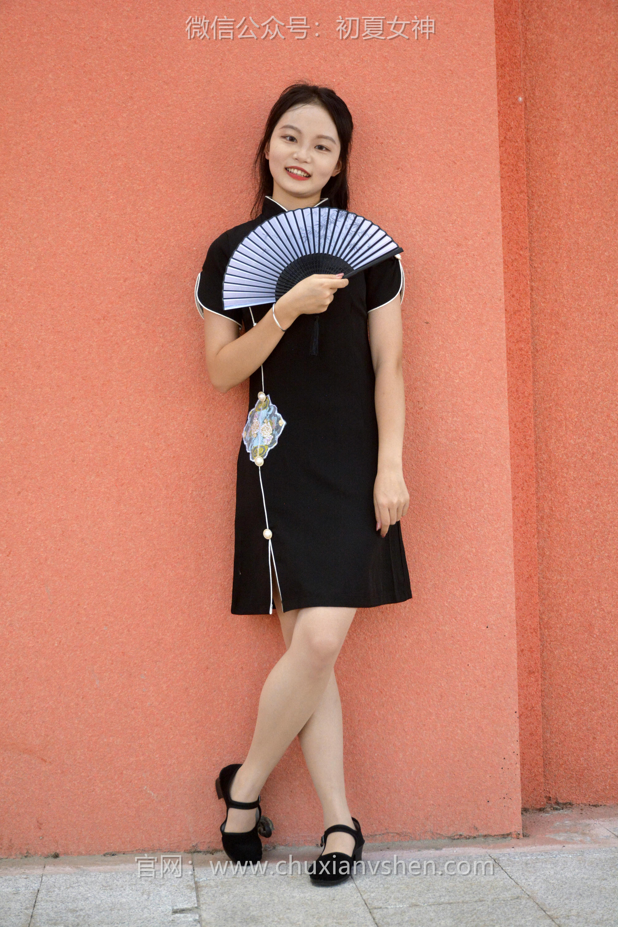 初夏女神 NO.079 双双 黑色旗袍[140P+1V／5.39GB]_第2集