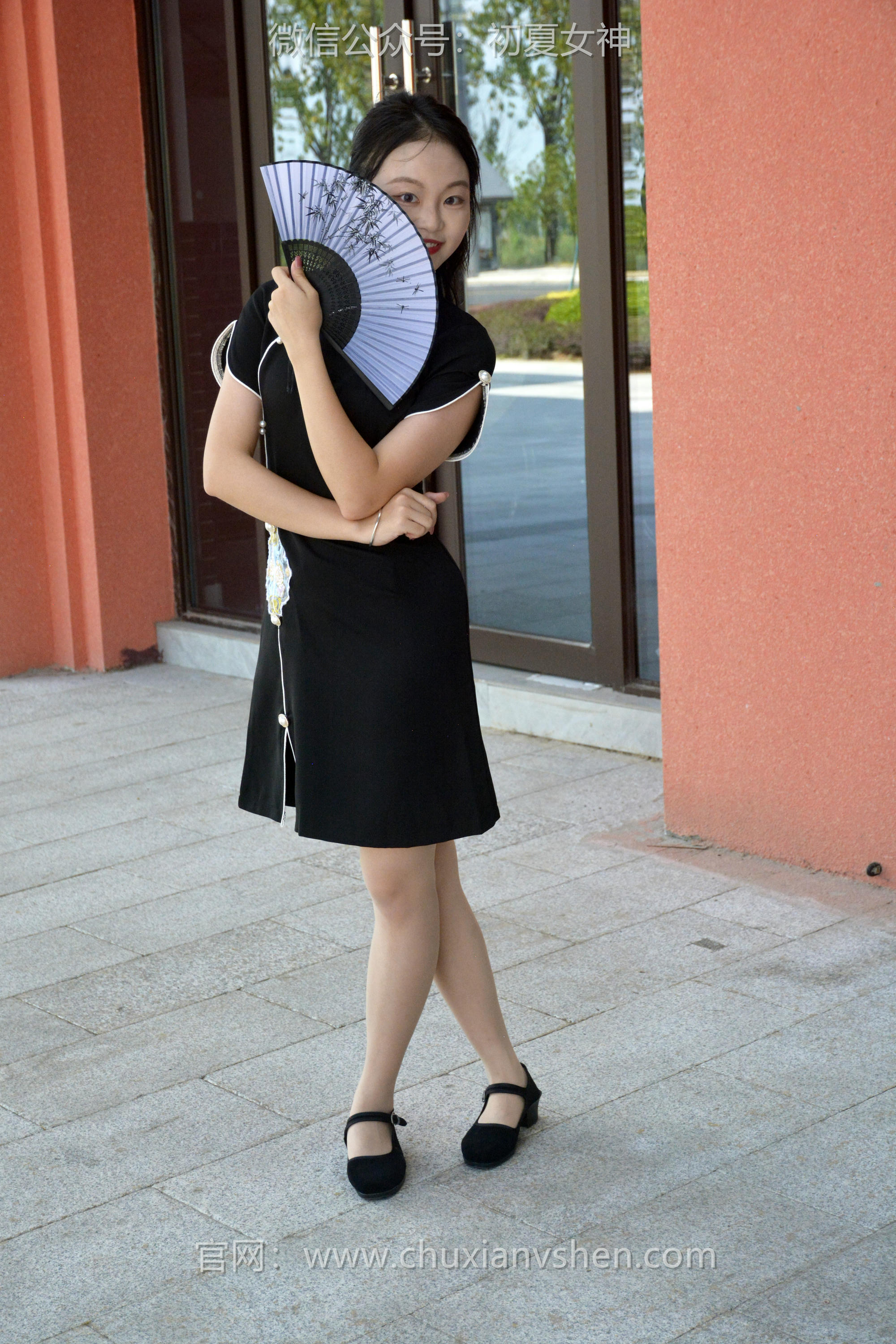 初夏女神 NO.079 双双 黑色旗袍[140P+1V／5.39GB]_第2集