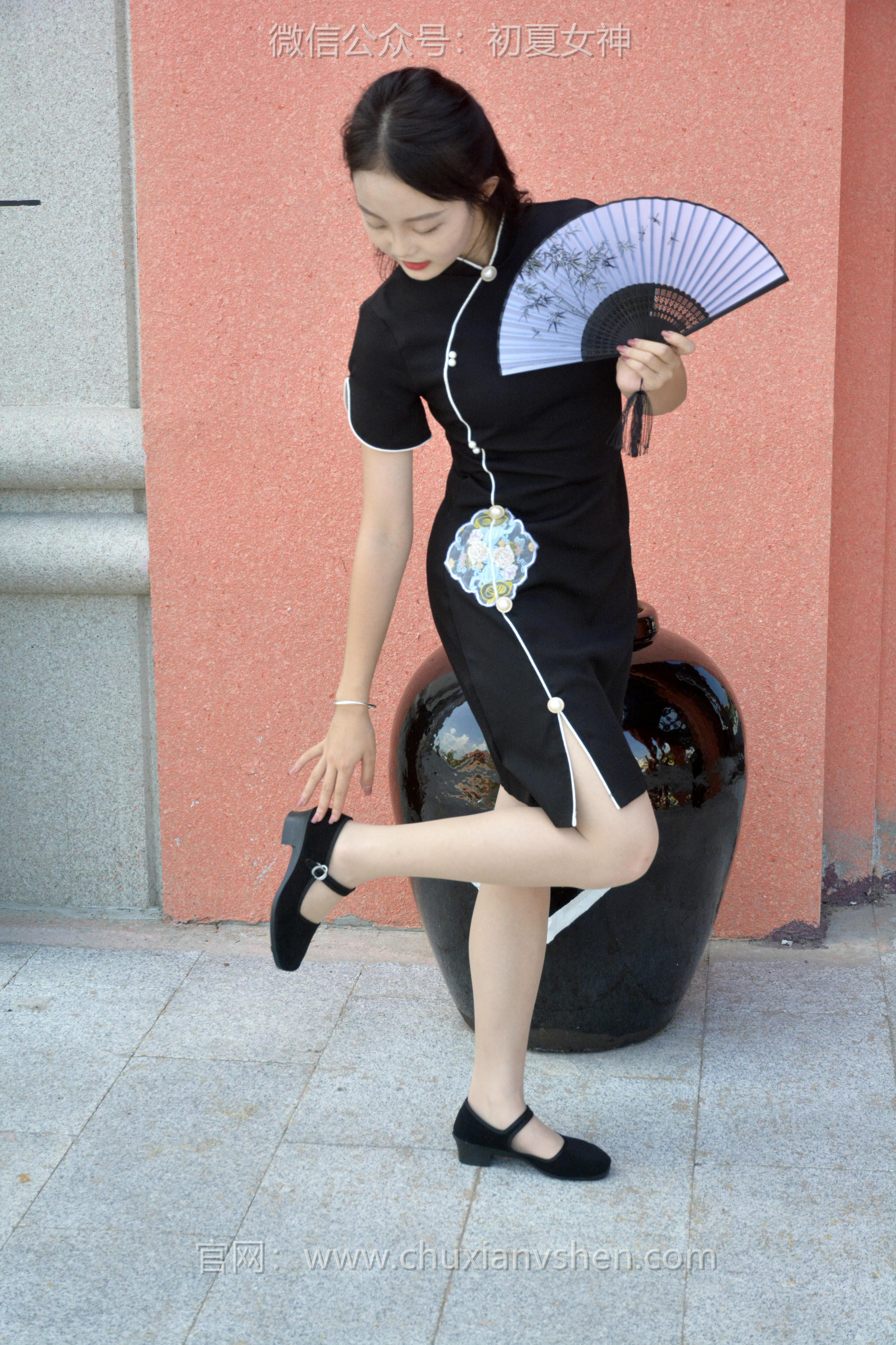 初夏女神 NO.079 双双 黑色旗袍[140P+1V／5.39GB]_第3集