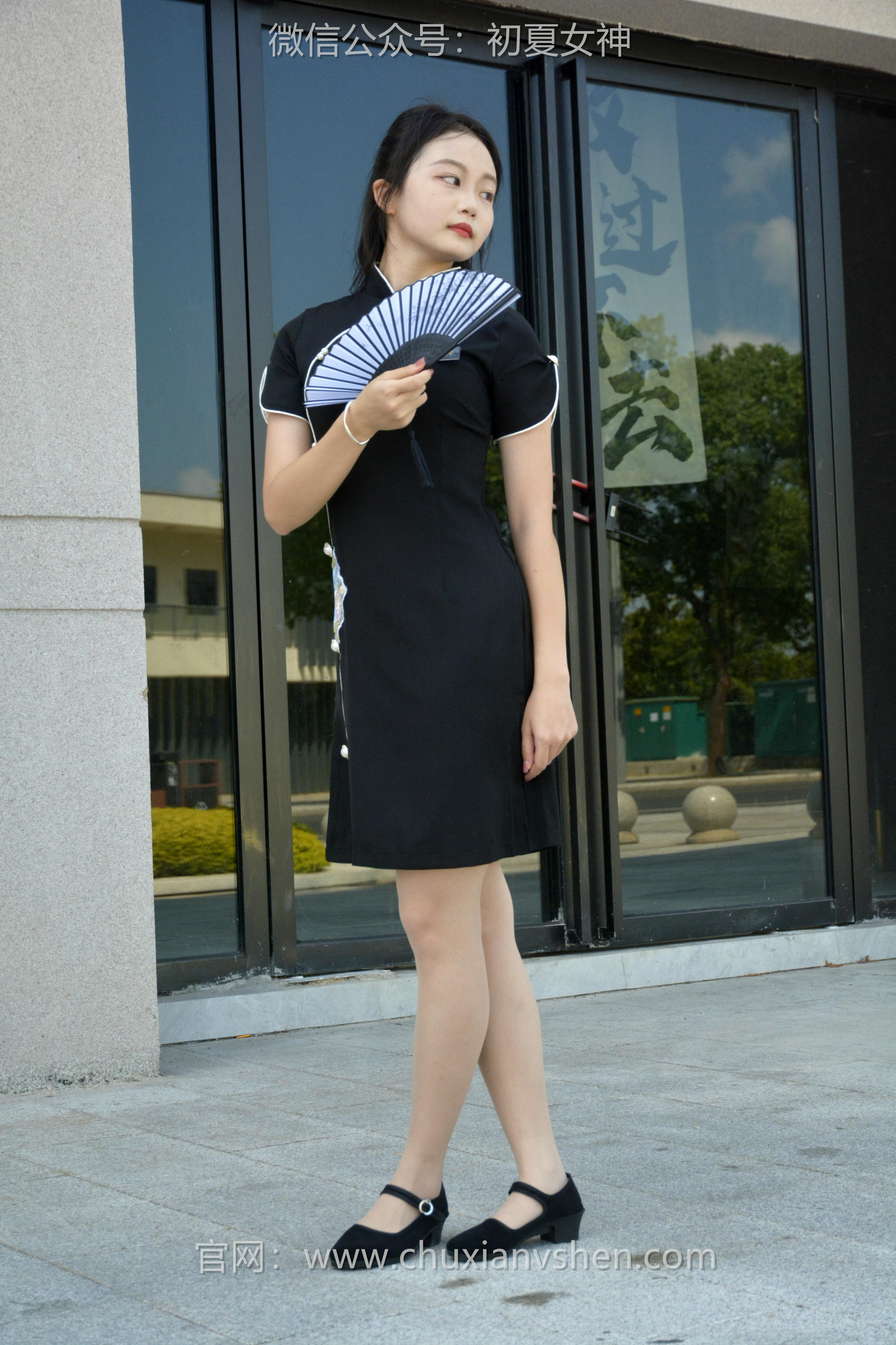 初夏女神 NO.079 双双 黑色旗袍[140P+1V／5.39GB]_第1集