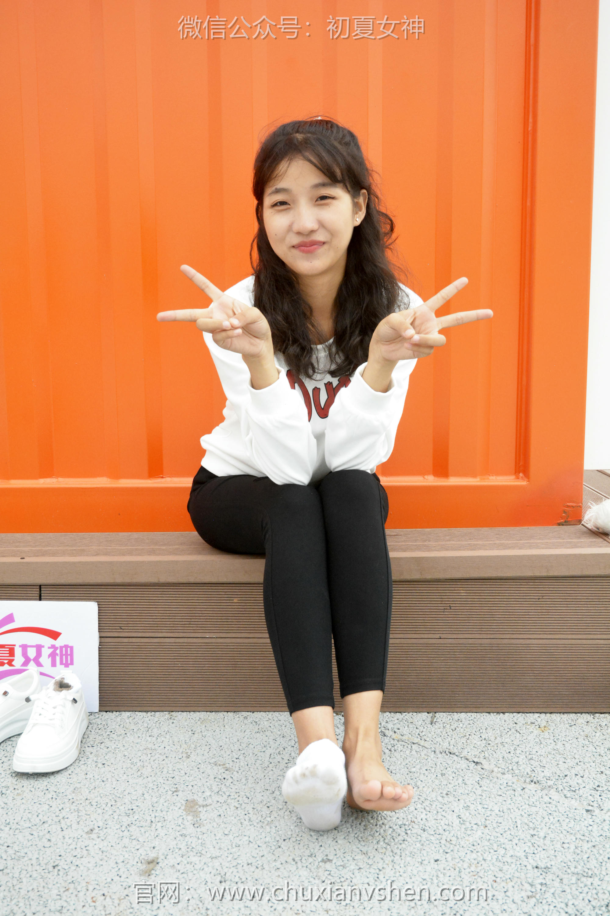 初夏女神 NO.082 点点 休闲卫衣[150P+1V／5.26GB]_第6集