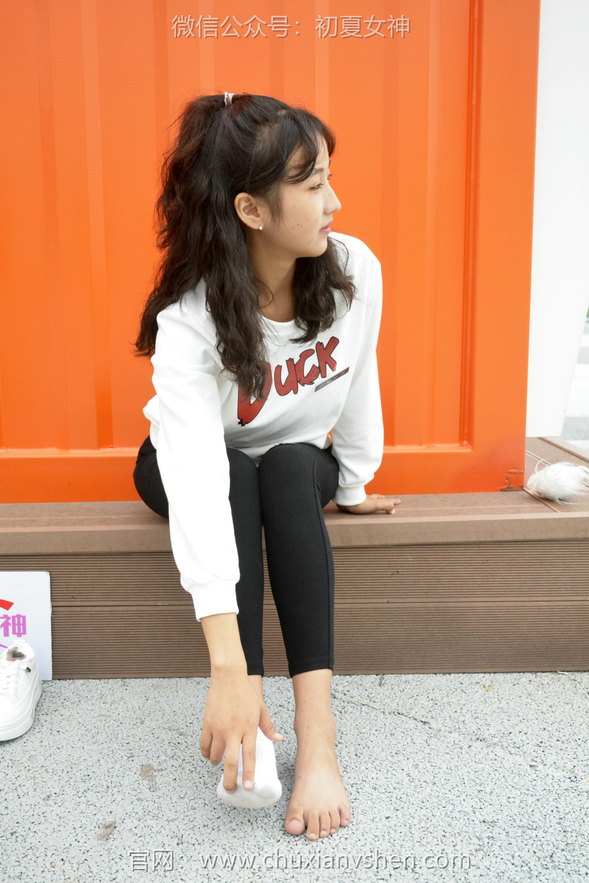 初夏女神 NO.082 点点 休闲卫衣[150P+1V／5.26GB]_第6集