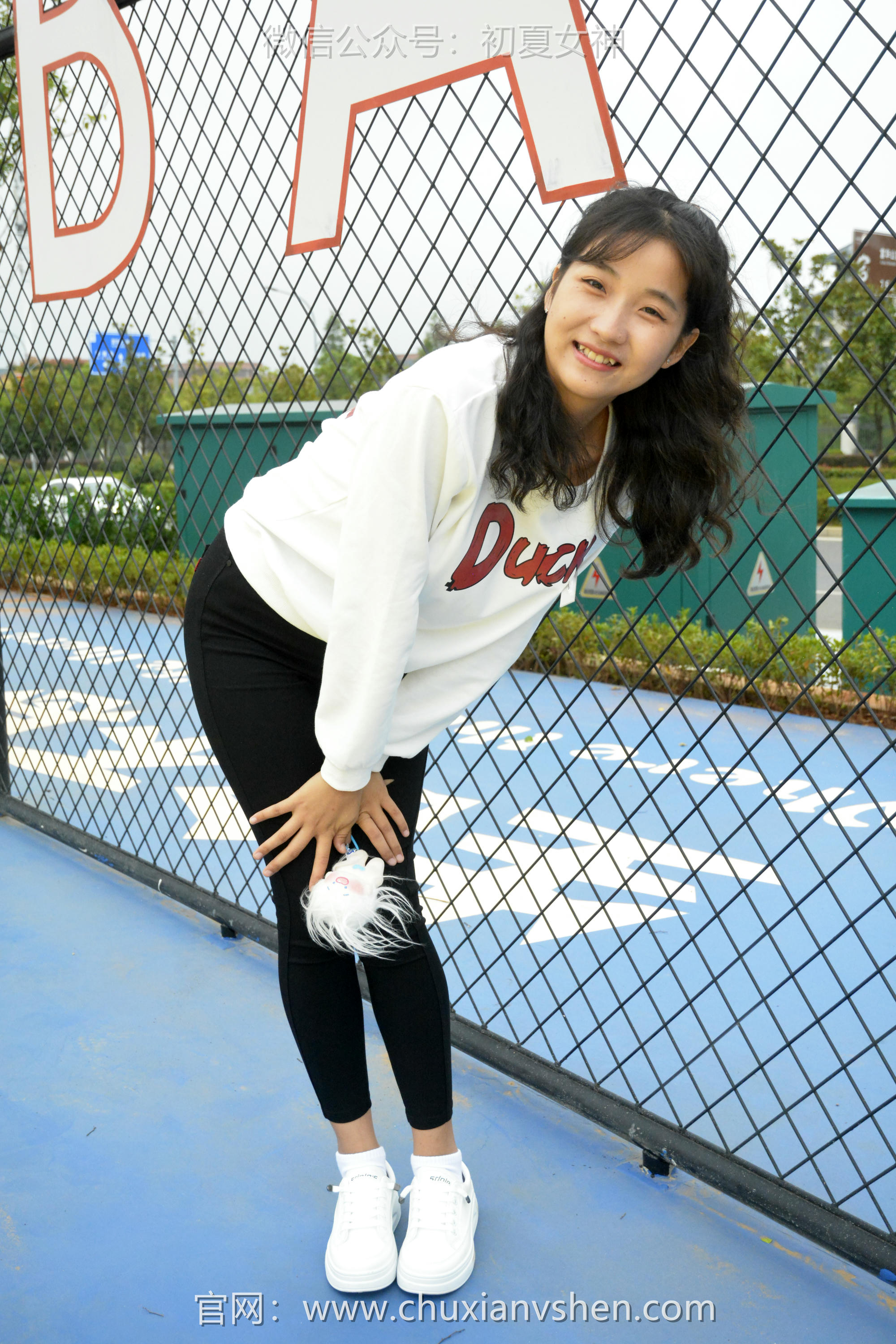 初夏女神 NO.082 点点 休闲卫衣[150P+1V／5.26GB]_第2集