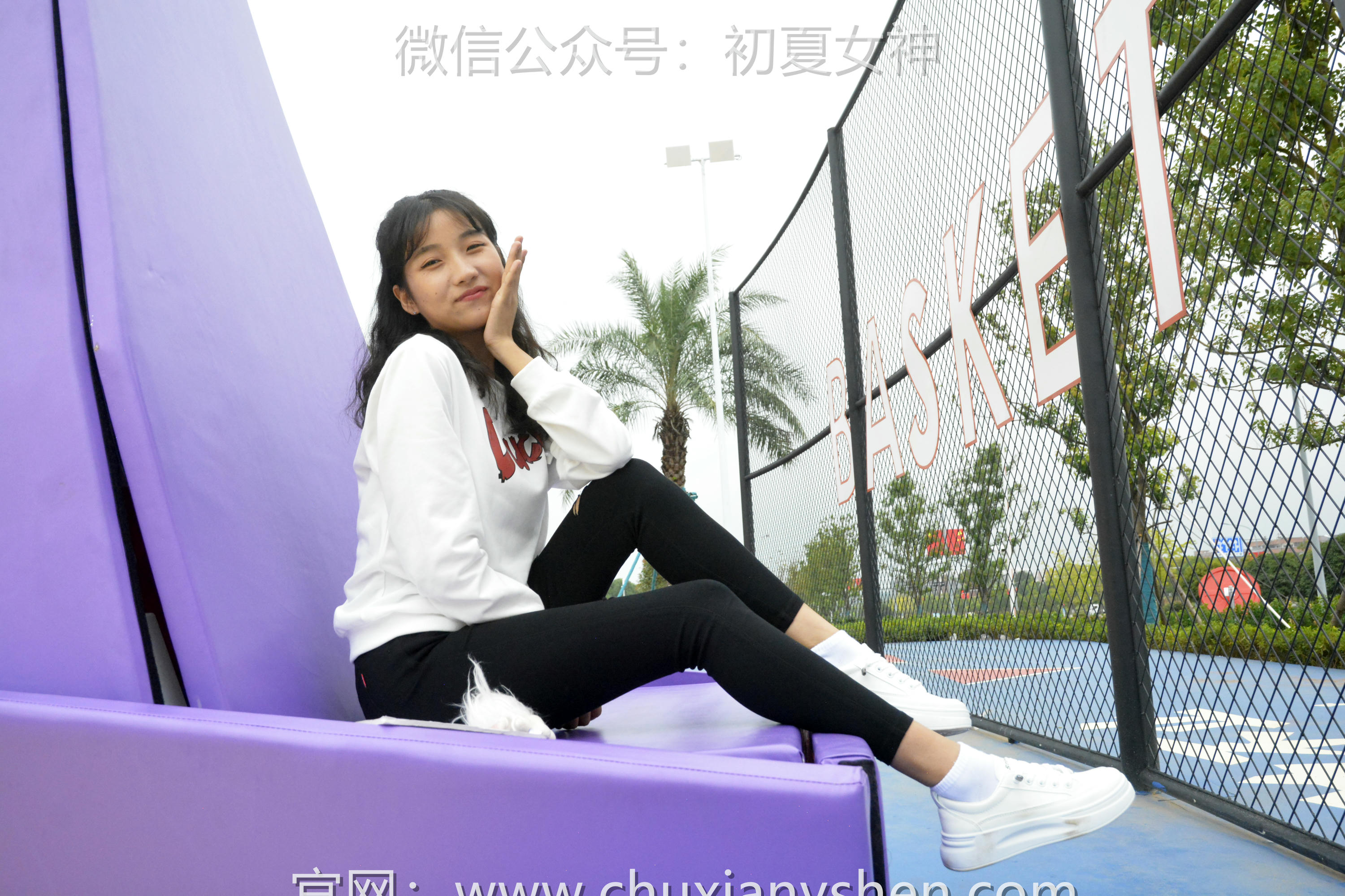 初夏女神 NO.082 点点 休闲卫衣[150P+1V／5.26GB]_第2集