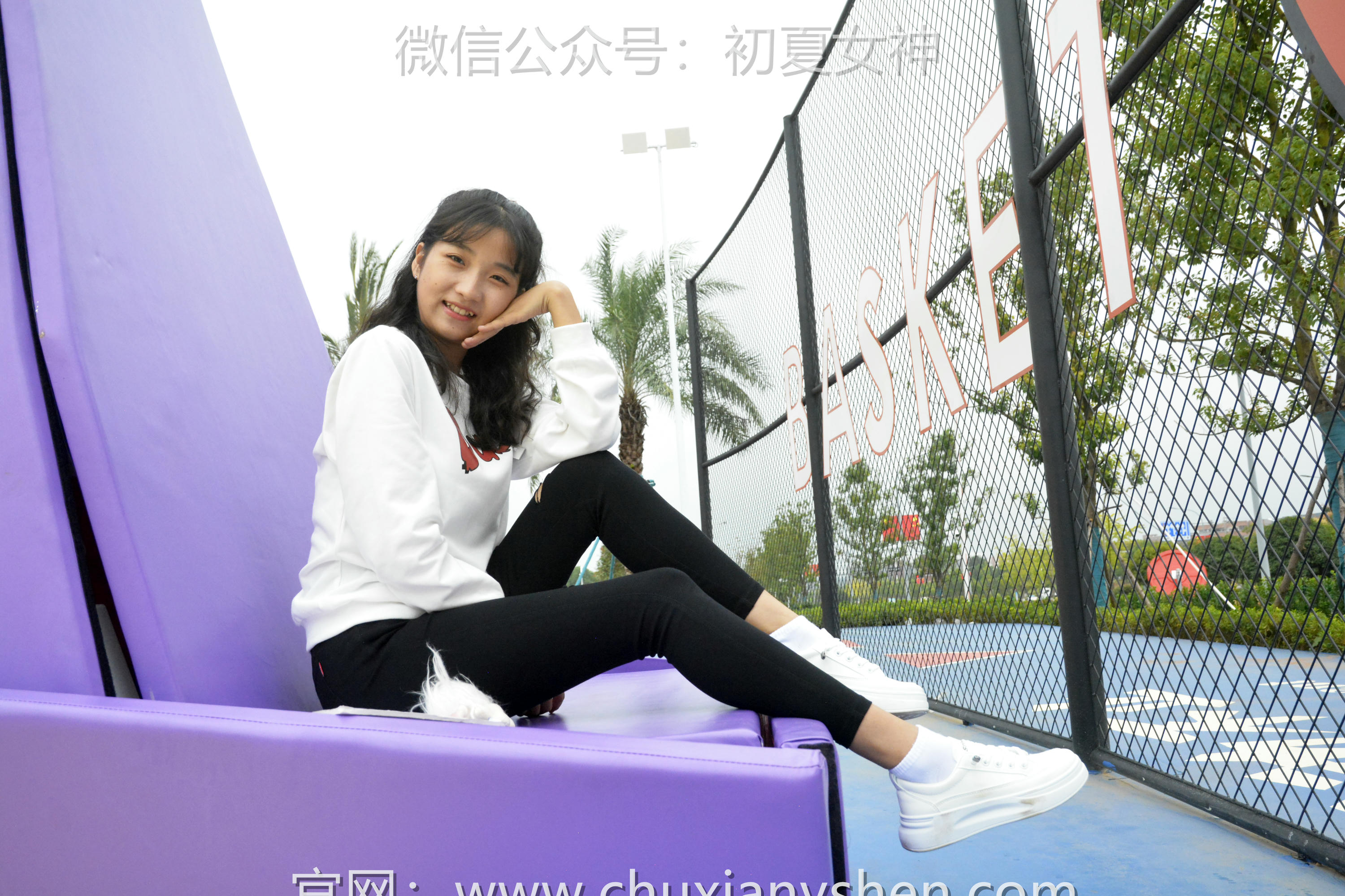 初夏女神 NO.082 点点 休闲卫衣[150P+1V／5.26GB]_第2集