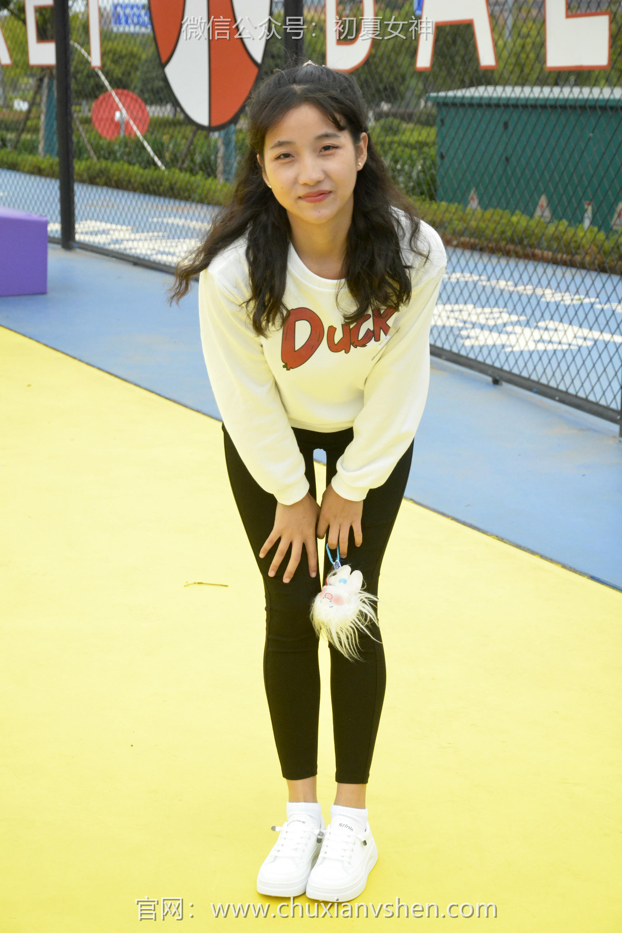 初夏女神 NO.082 点点 休闲卫衣[150P+1V／5.26GB]_第1集