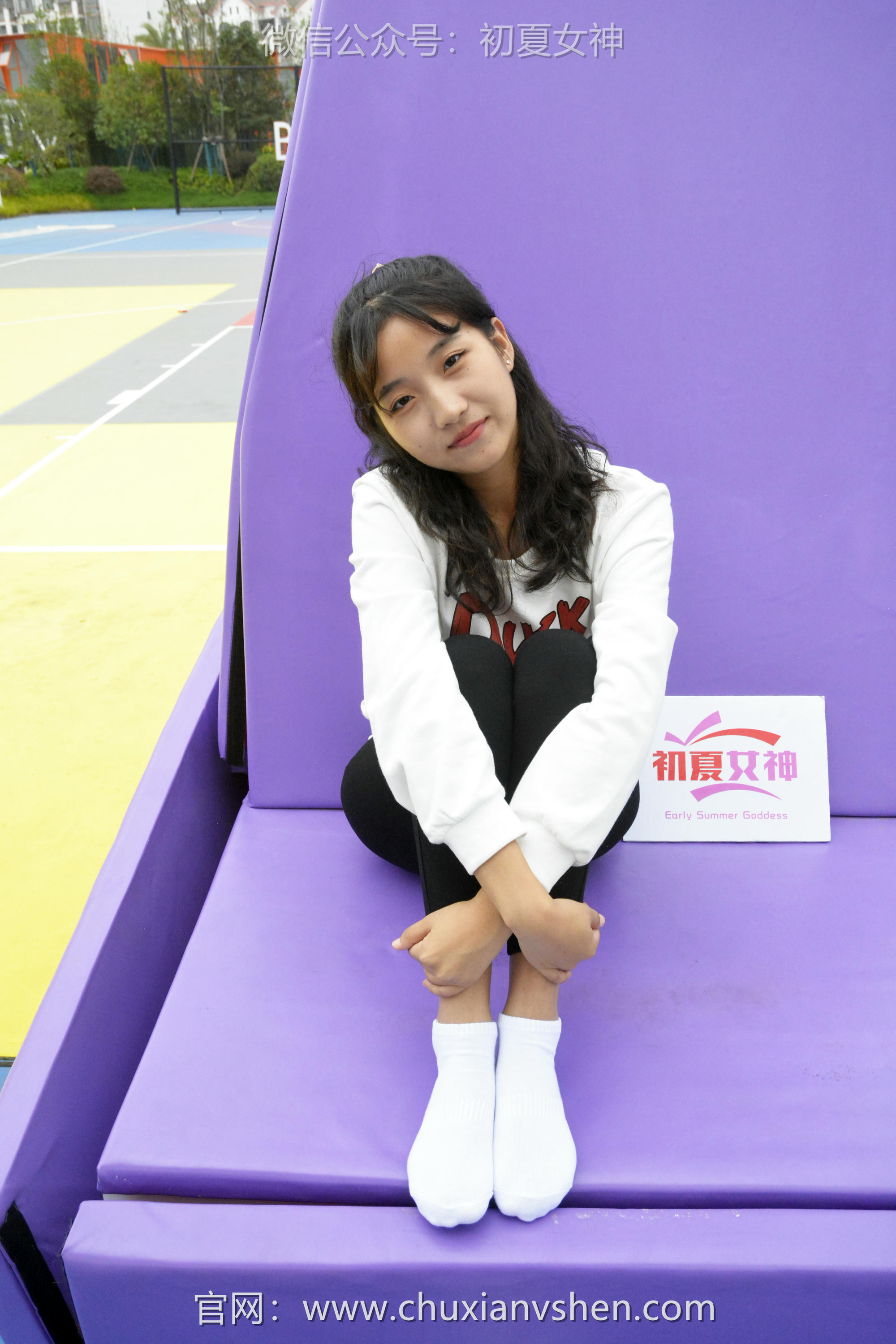 初夏女神 NO.082 点点 休闲卫衣[150P+1V／5.26GB]_第3集