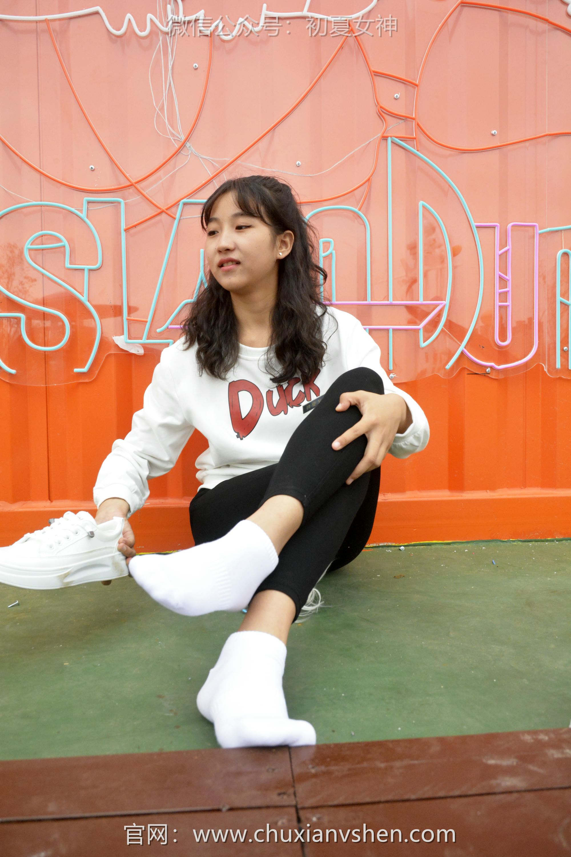 初夏女神 NO.082 点点 休闲卫衣[150P+1V／5.26GB]_第4集