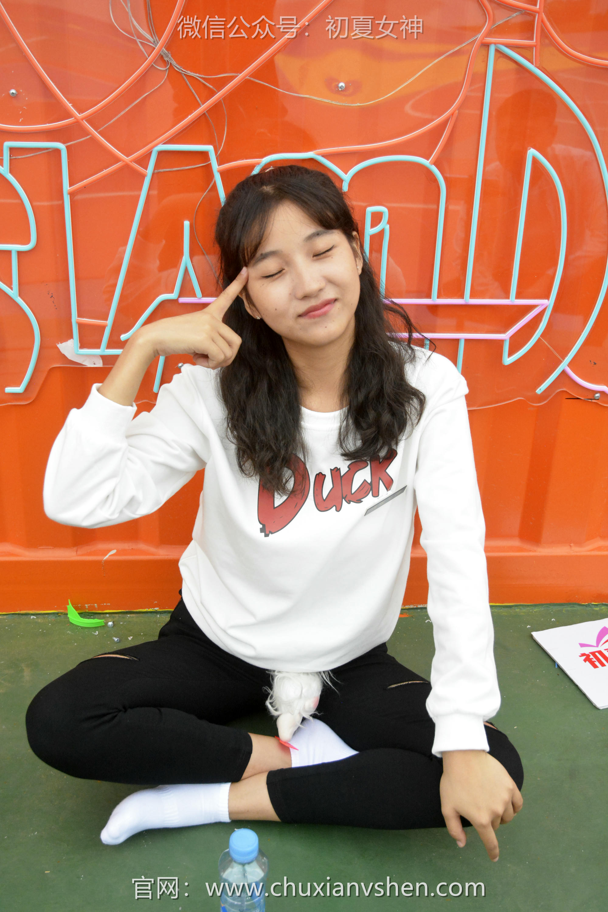 初夏女神 NO.082 点点 休闲卫衣[150P+1V／5.26GB]_第4集