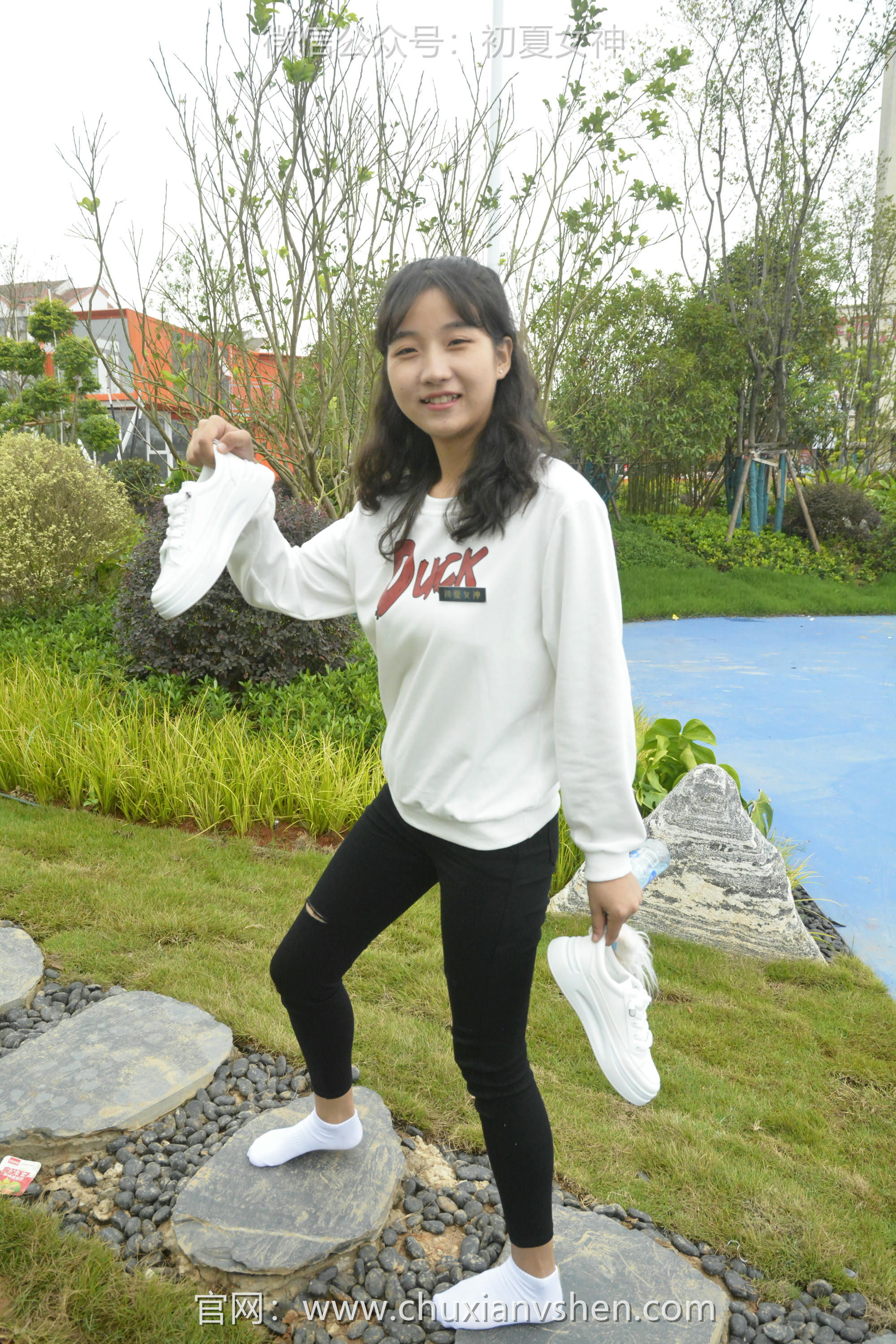 初夏女神 NO.082 点点 休闲卫衣[150P+1V／5.26GB]_第5集