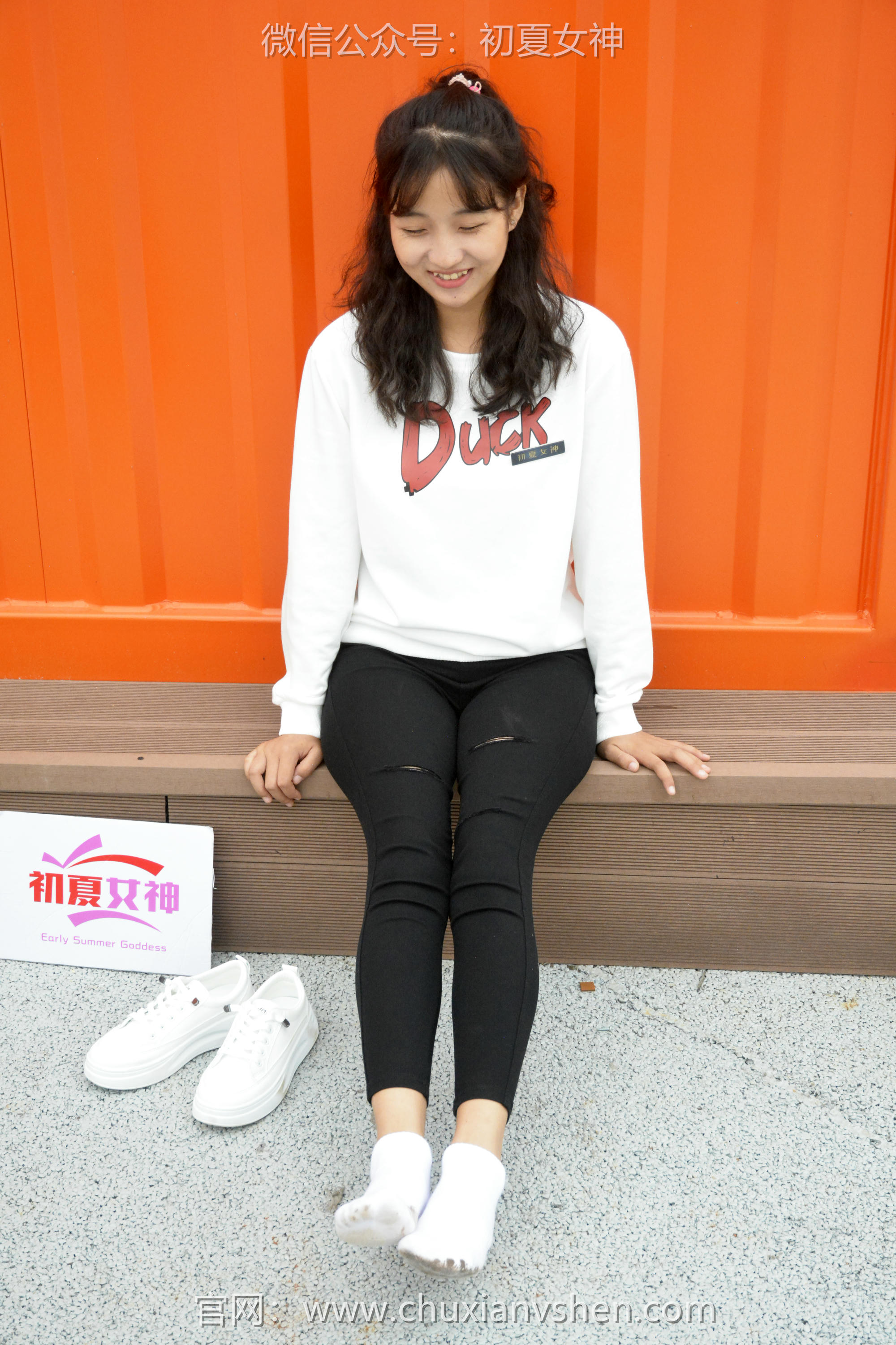 初夏女神 NO.082 点点 休闲卫衣[150P+1V／5.26GB]_第5集