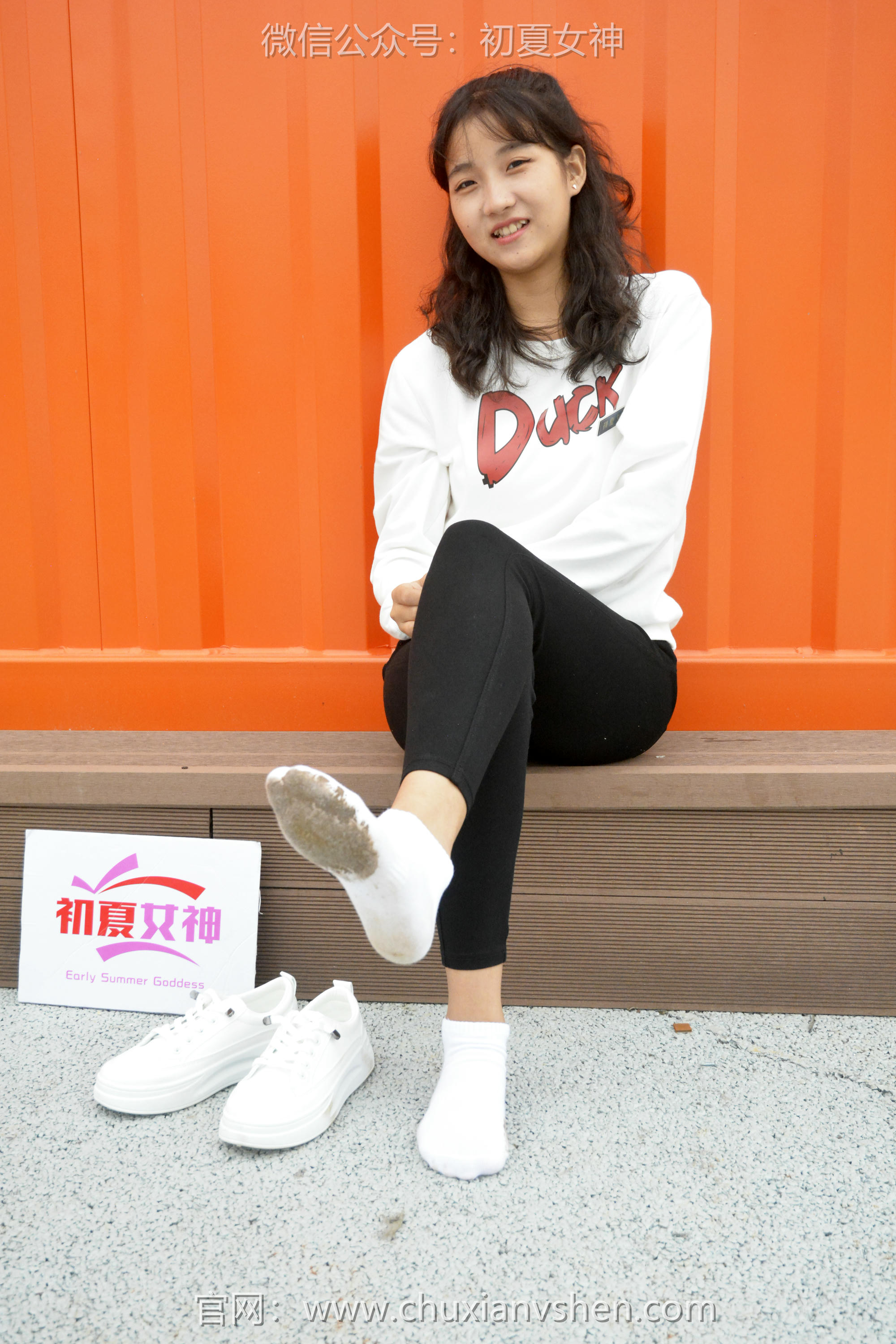 初夏女神 NO.082 点点 休闲卫衣[150P+1V／5.26GB]_第5集