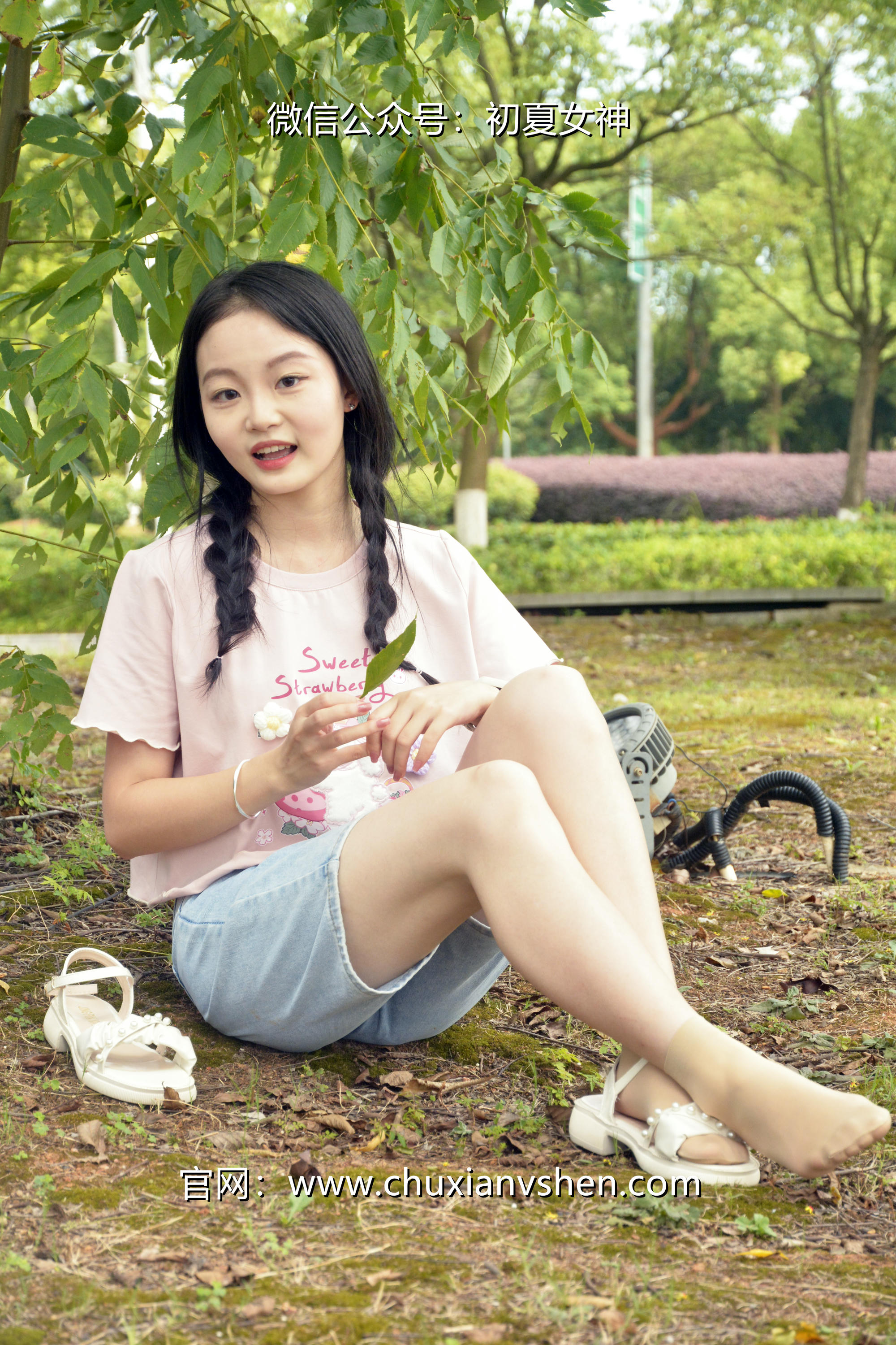 初夏女神 NO.084 双双 回到童年[121P+1V／4.92GB]_第6集