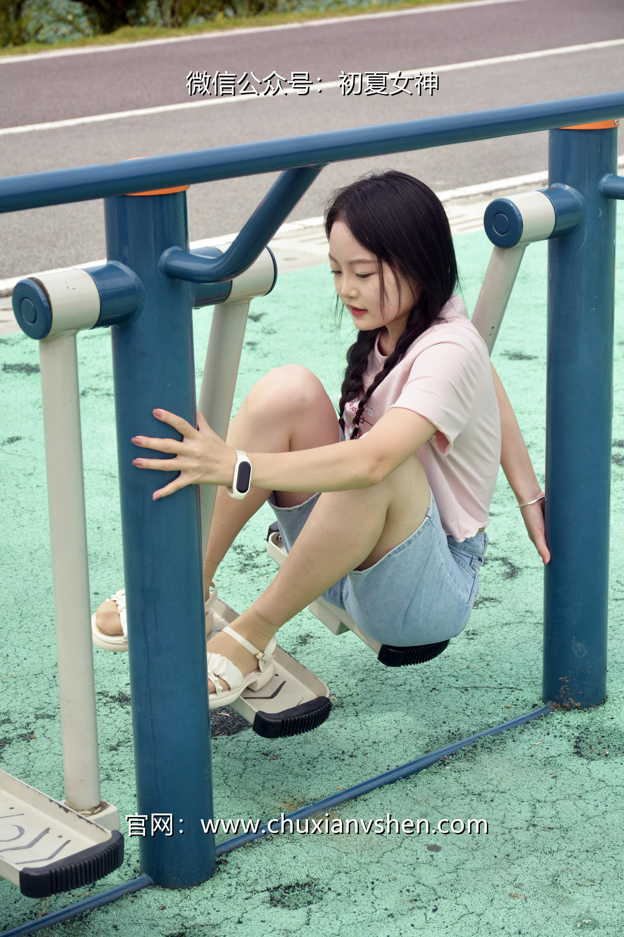 初夏女神 NO.084 双双 回到童年[121P+1V／4.92GB]_第2集