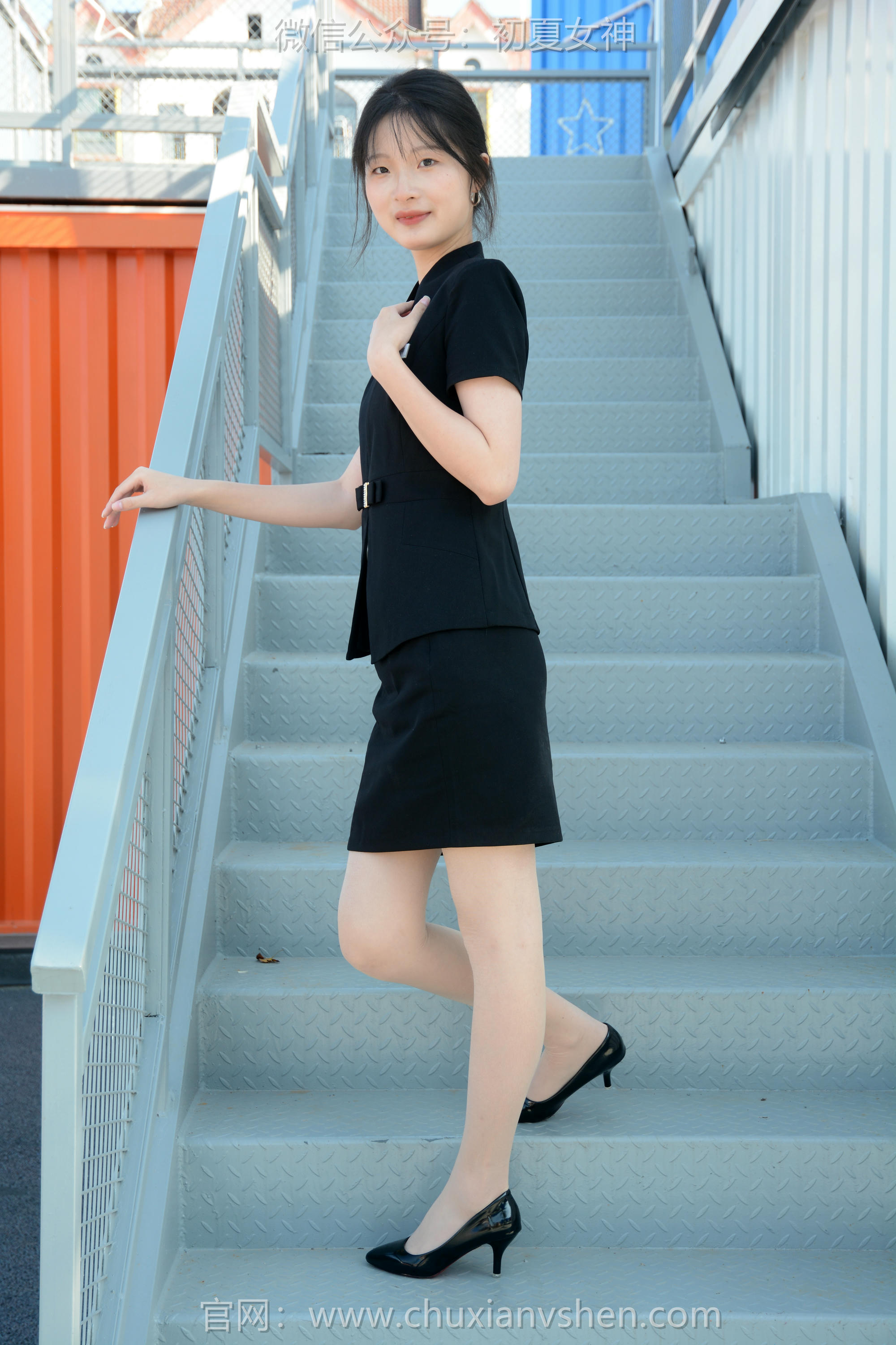 初夏女神 NO.085 安妮 黑色西装[140P+1V／4.68GB]_第3集