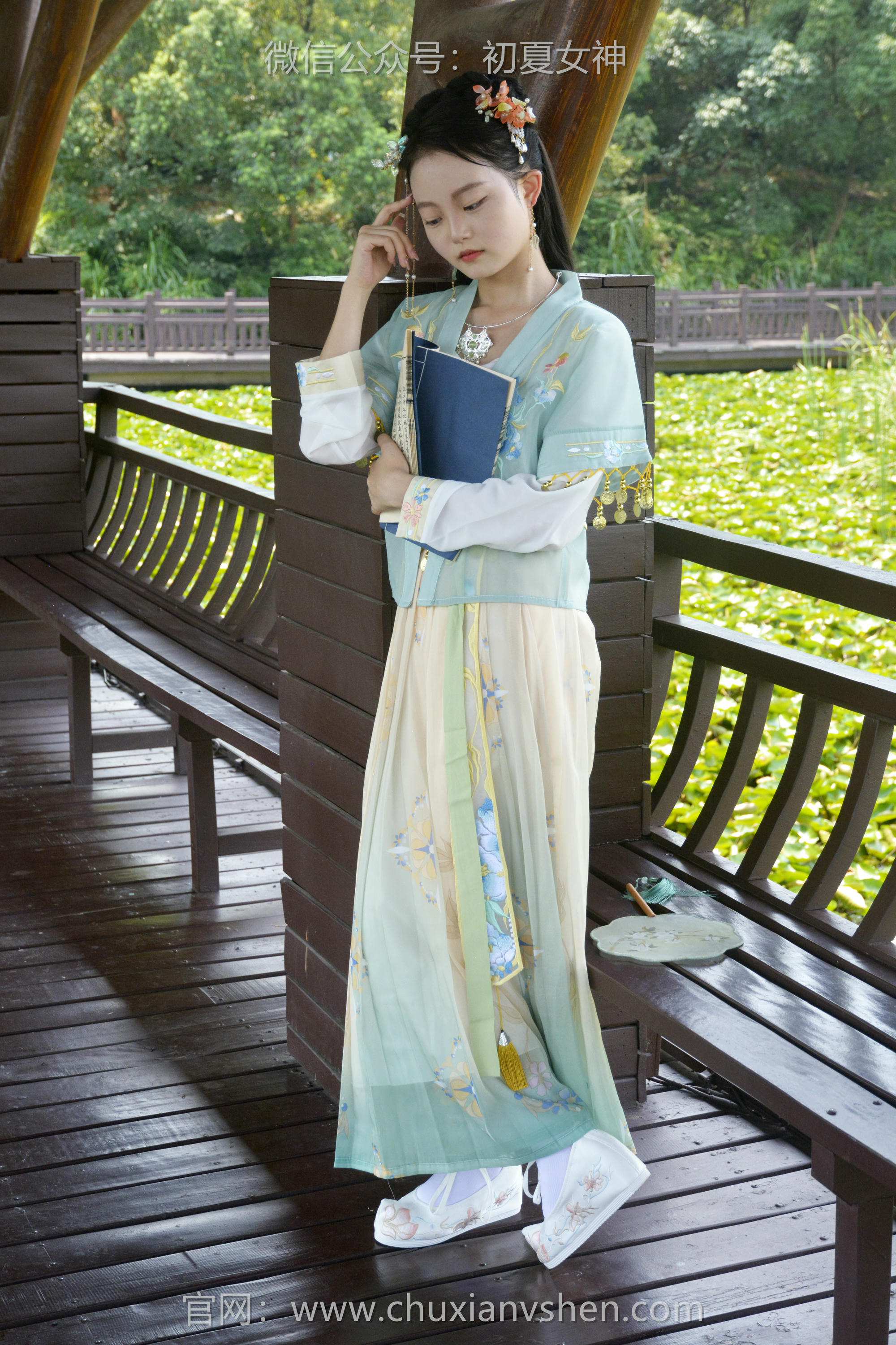 初夏女神 NO.088 双双 荷花仙子[140P+1V／6.32GB]_第3集