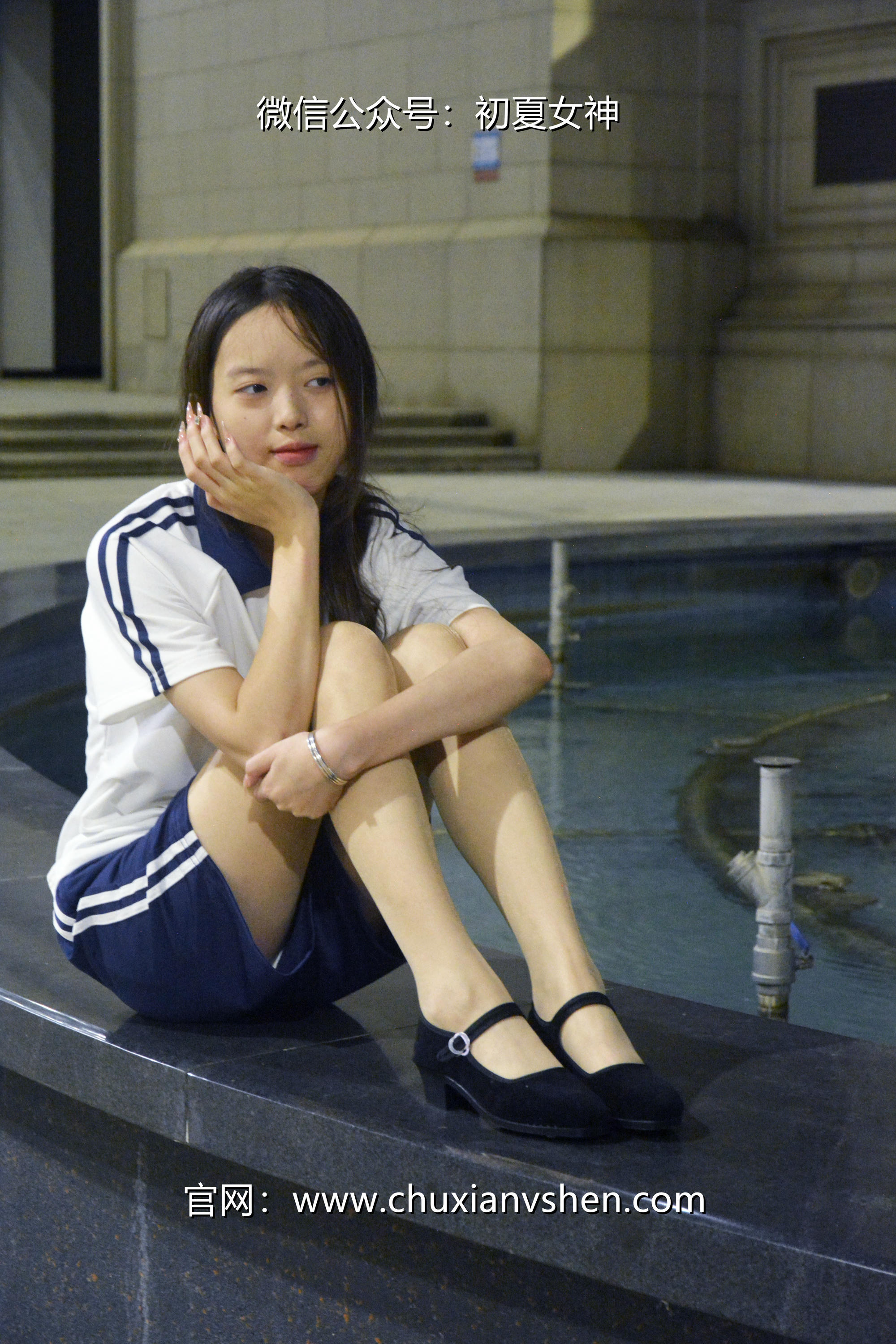 初夏女神 NO.028 情情 开学前夕[116P+1V／5.41GB]_第1集