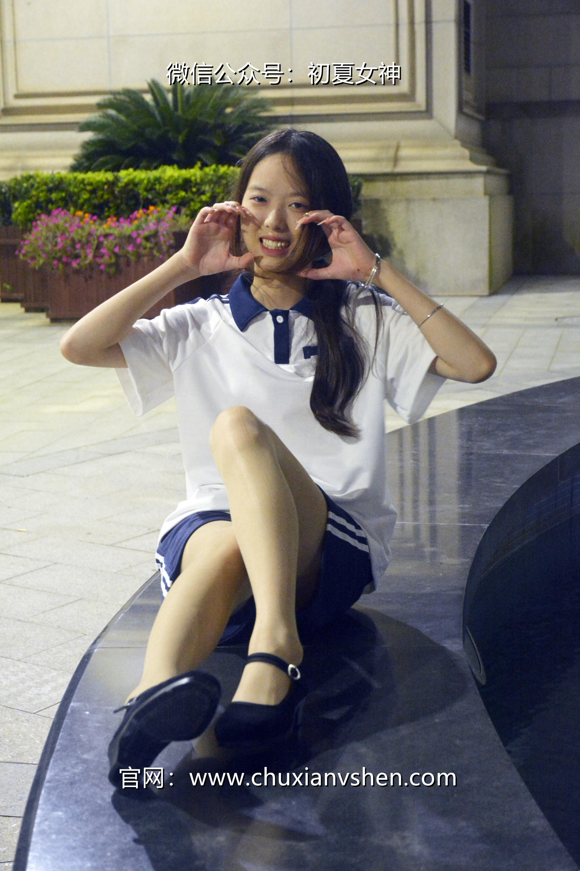 初夏女神 NO.028 情情 开学前夕[116P+1V／5.41GB]_第1集