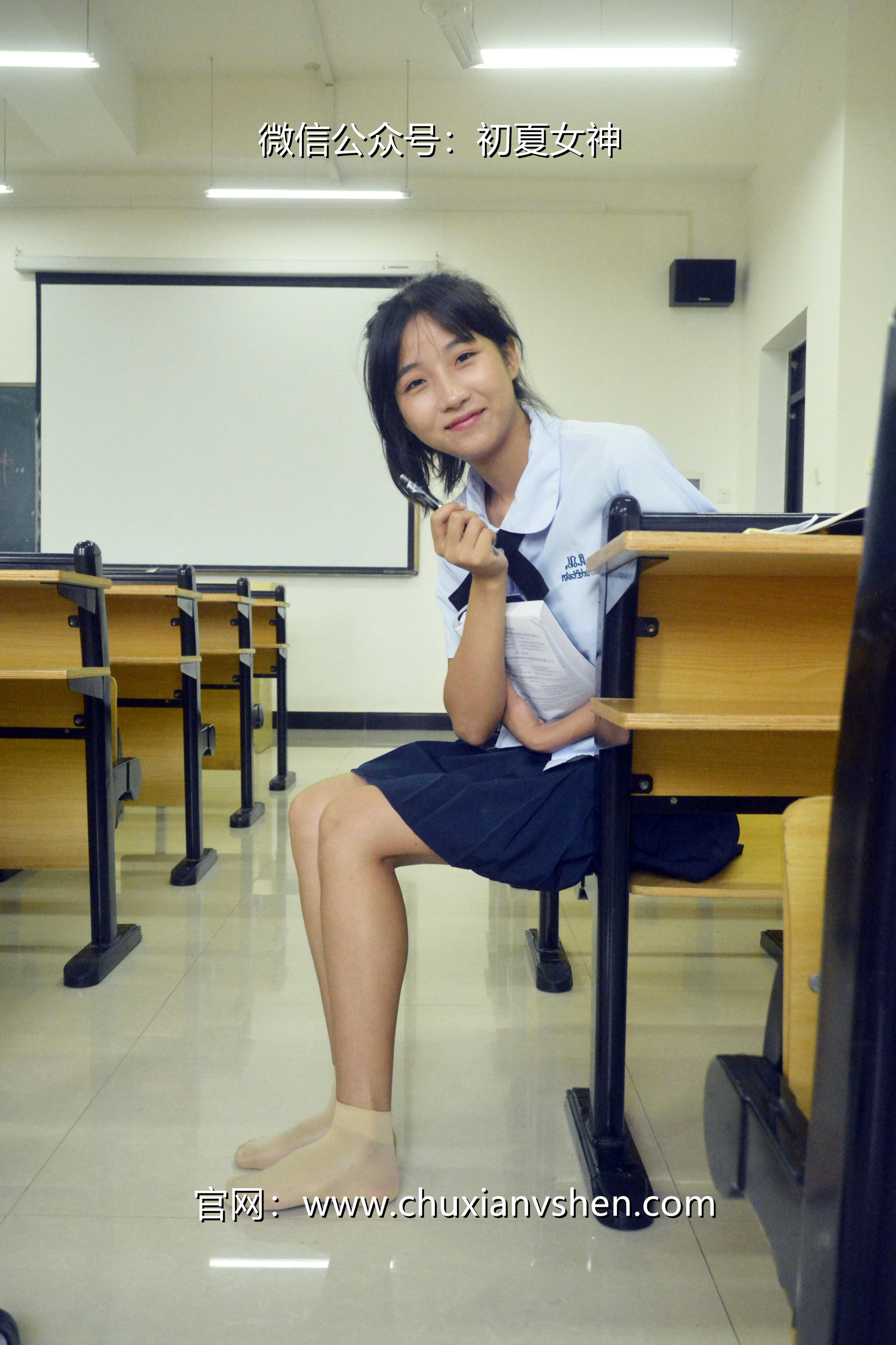 初夏女神 NO.089 点点 异国校服[155P+1V／5.51GB]_第6集