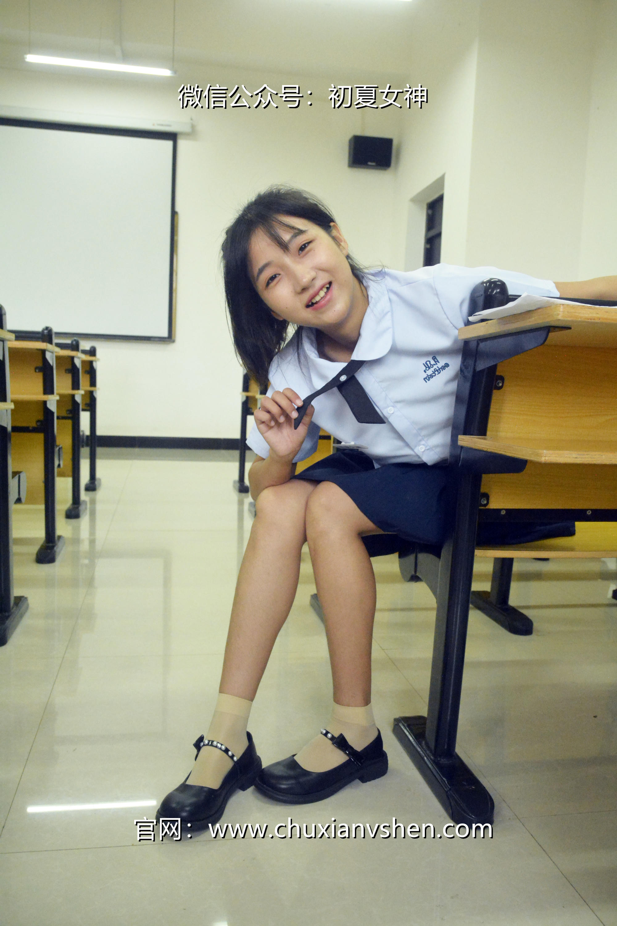 初夏女神 NO.089 点点 异国校服[155P+1V／5.51GB]_第7集