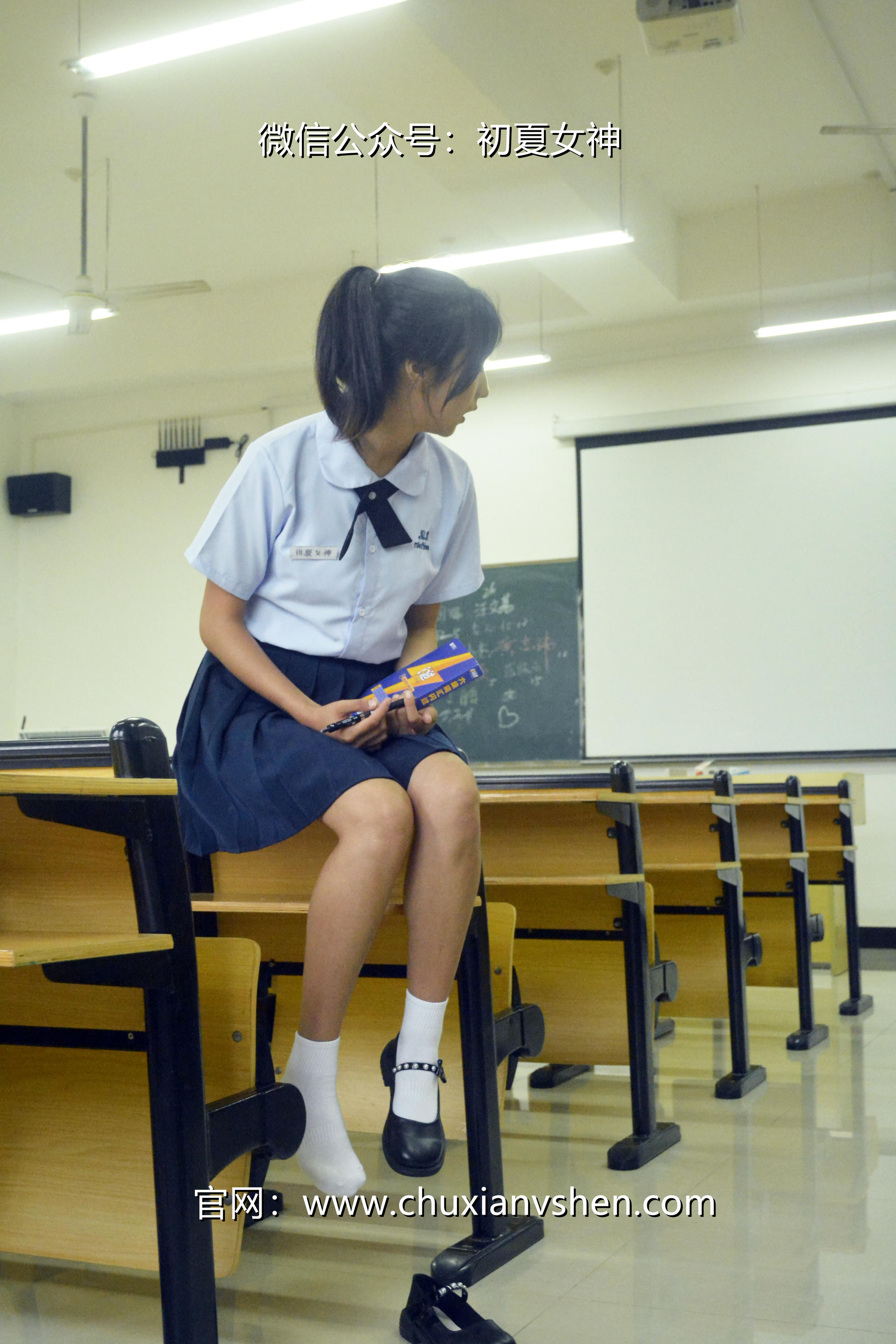 初夏女神 NO.089 点点 异国校服[155P+1V／5.51GB]_第2集