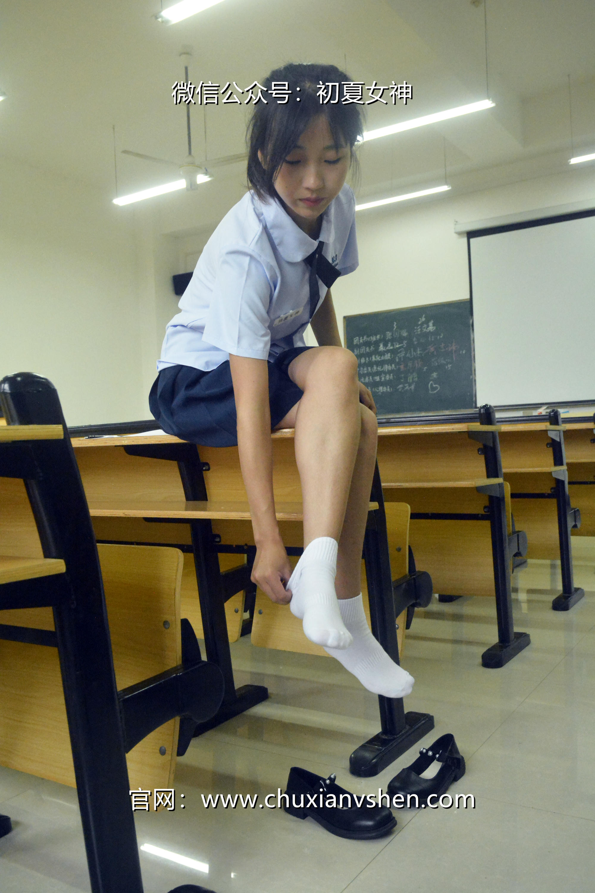 初夏女神 NO.089 点点 异国校服[155P+1V／5.51GB]_第4集