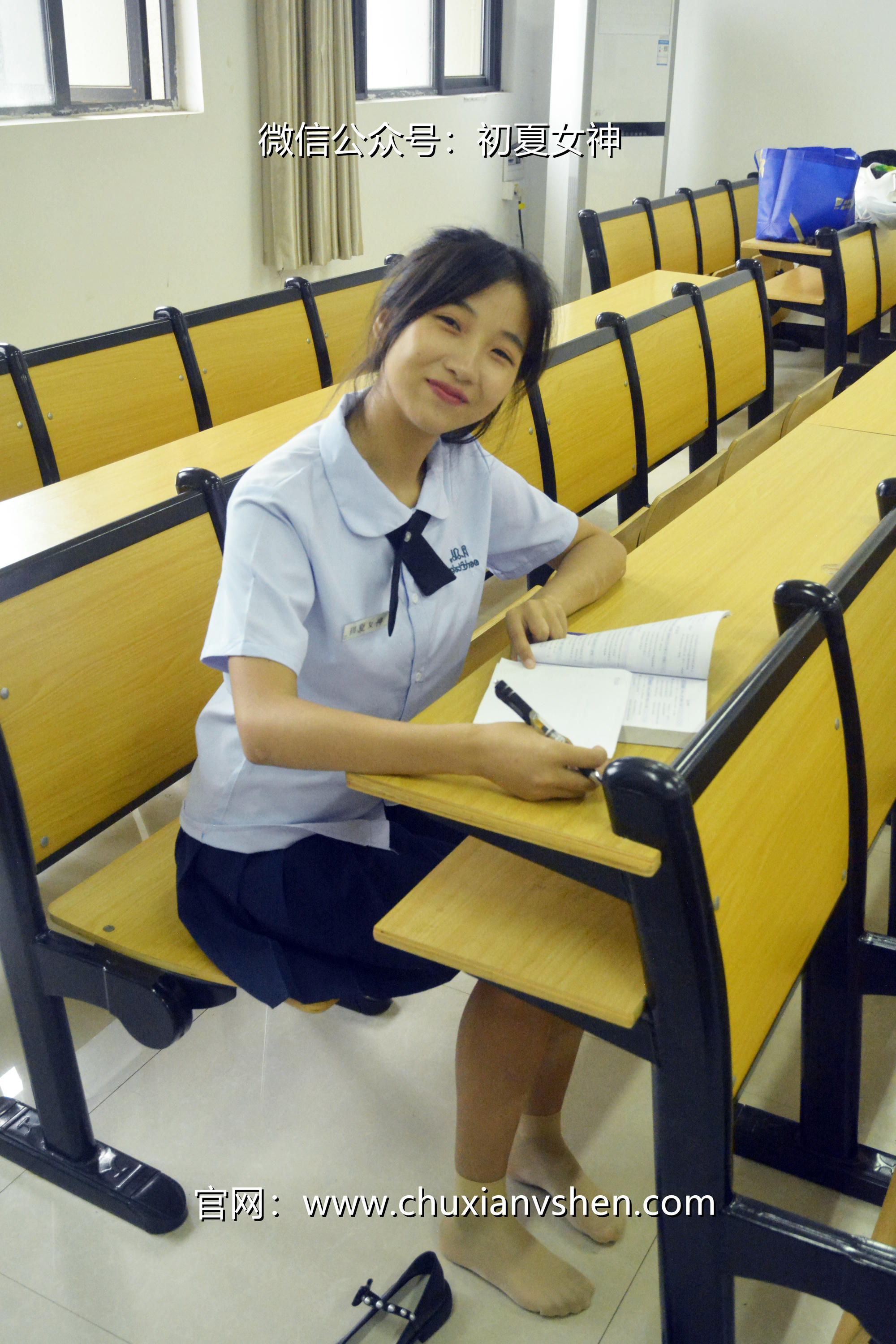 初夏女神 NO.089 点点 异国校服[155P+1V／5.51GB]_第5集