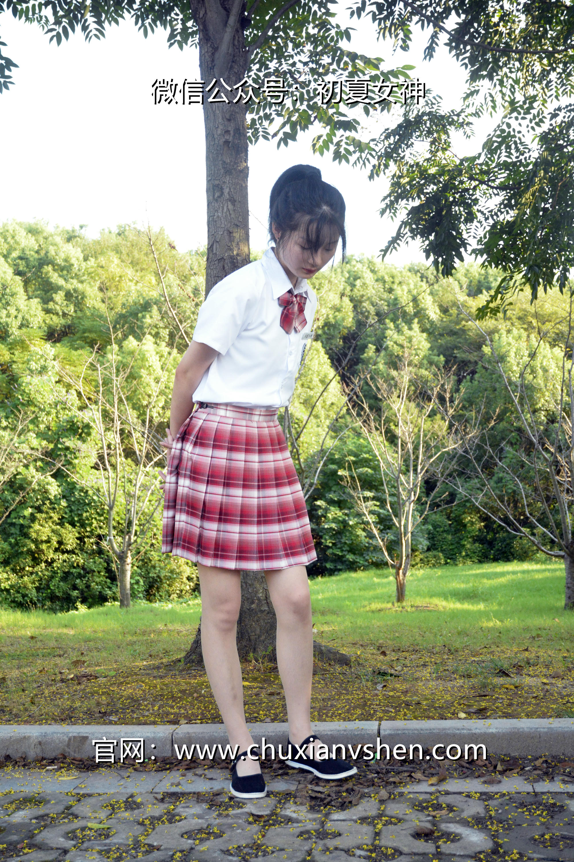 初夏女神 NO.092 安妮 草莓色JK[140P+1V／5.98GB]_第5集