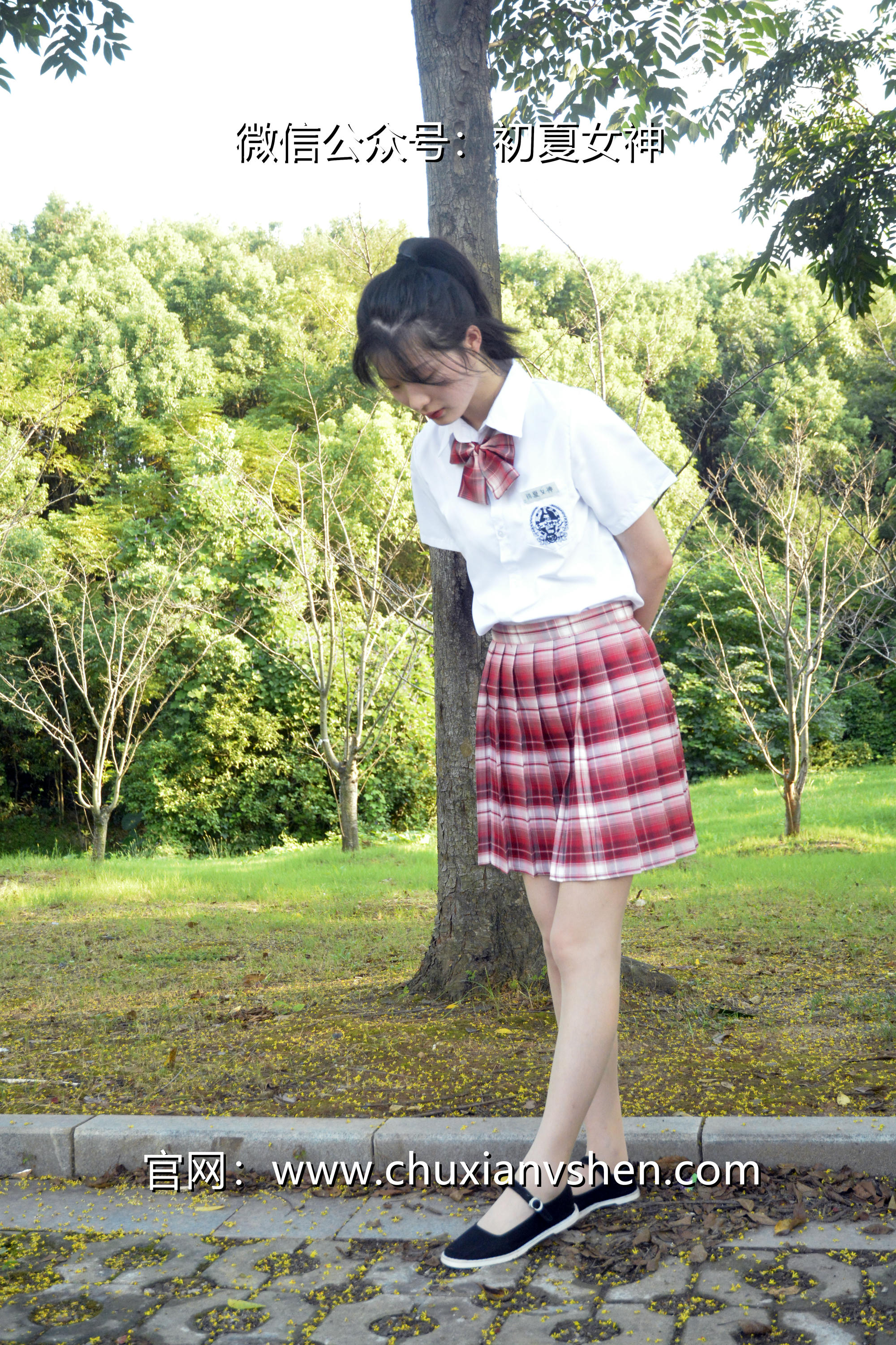 初夏女神 NO.092 安妮 草莓色JK[140P+1V／5.98GB]_第6集