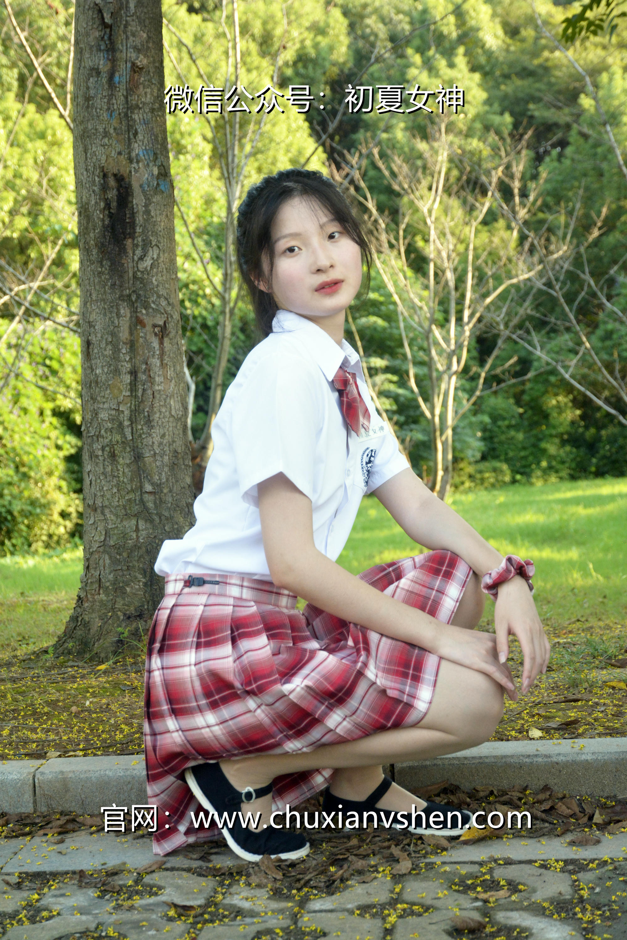 初夏女神 NO.092 安妮 草莓色JK[140P+1V／5.98GB]_第6集