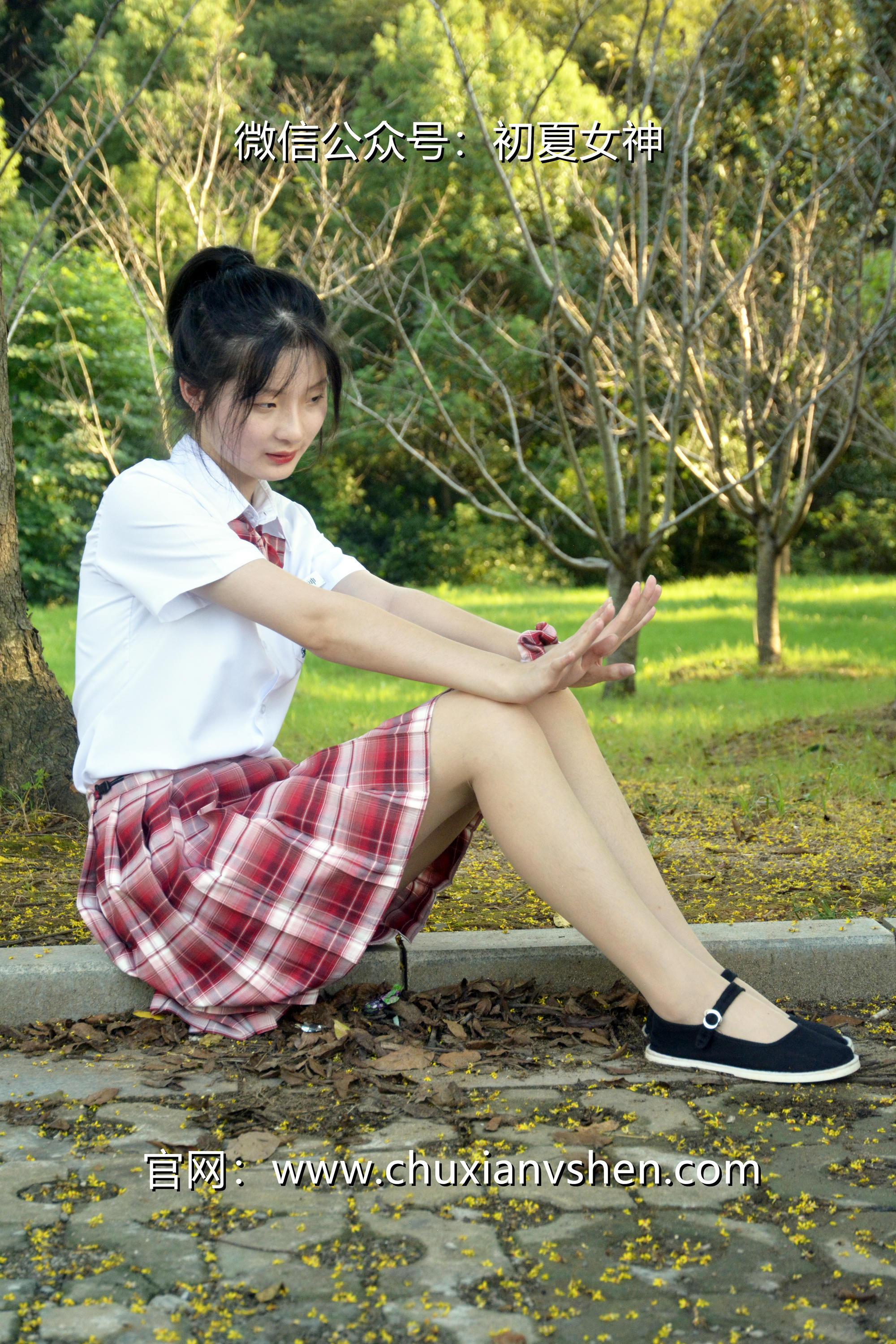 初夏女神 NO.092 安妮 草莓色JK[140P+1V／5.98GB]_第7集