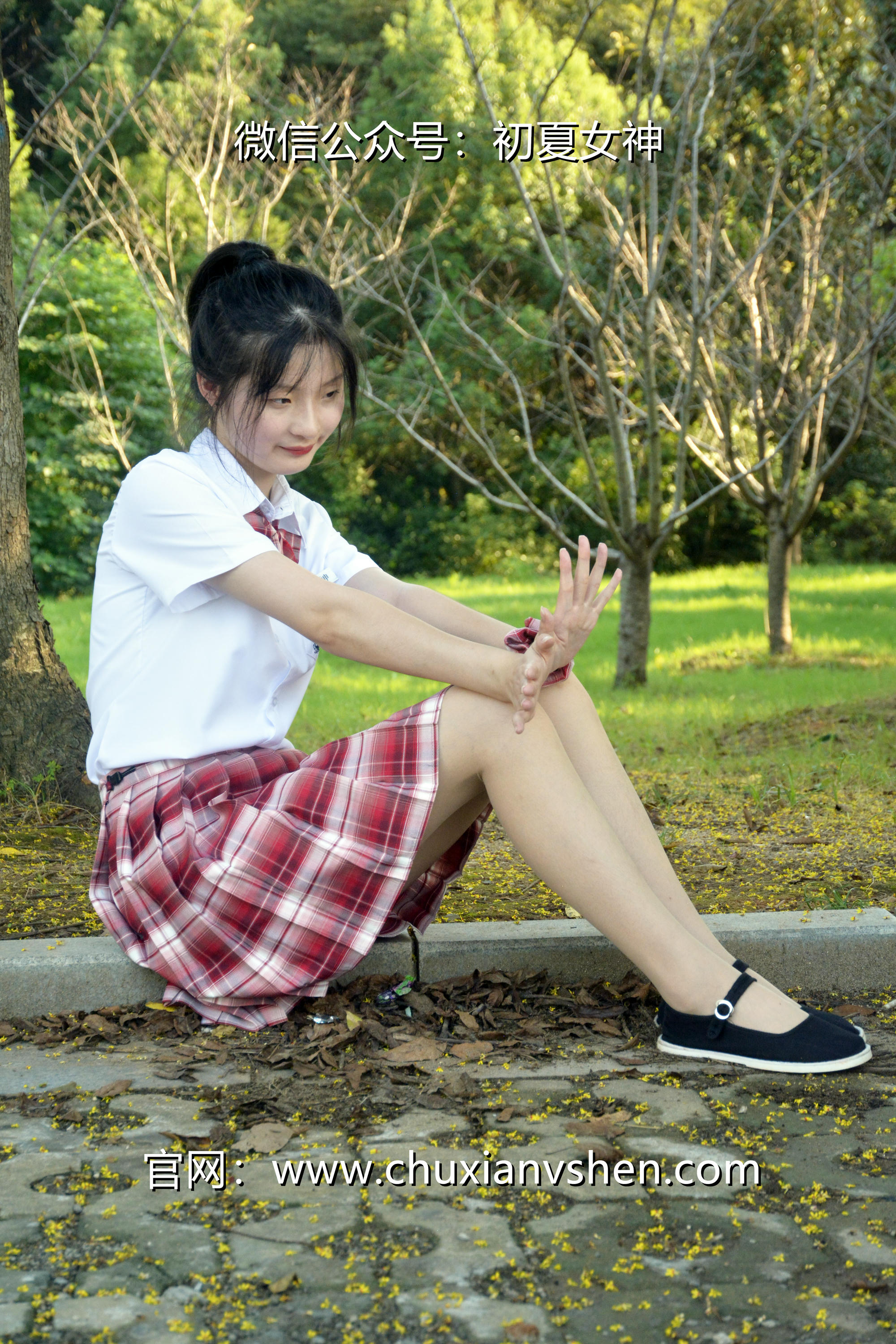 初夏女神 NO.092 安妮 草莓色JK[140P+1V／5.98GB]_第7集