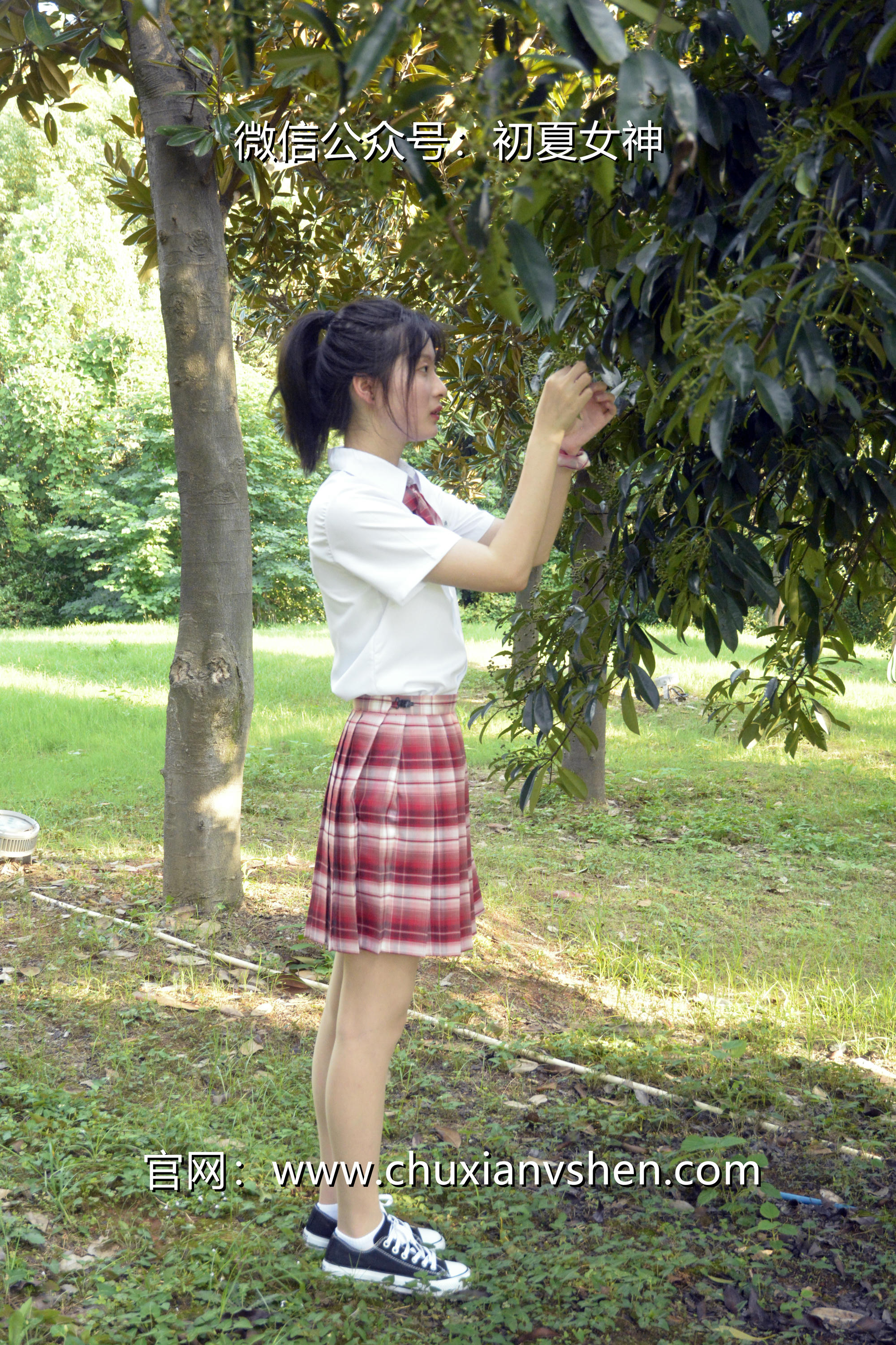 初夏女神 NO.092 安妮 草莓色JK[140P+1V／5.98GB]_第2集