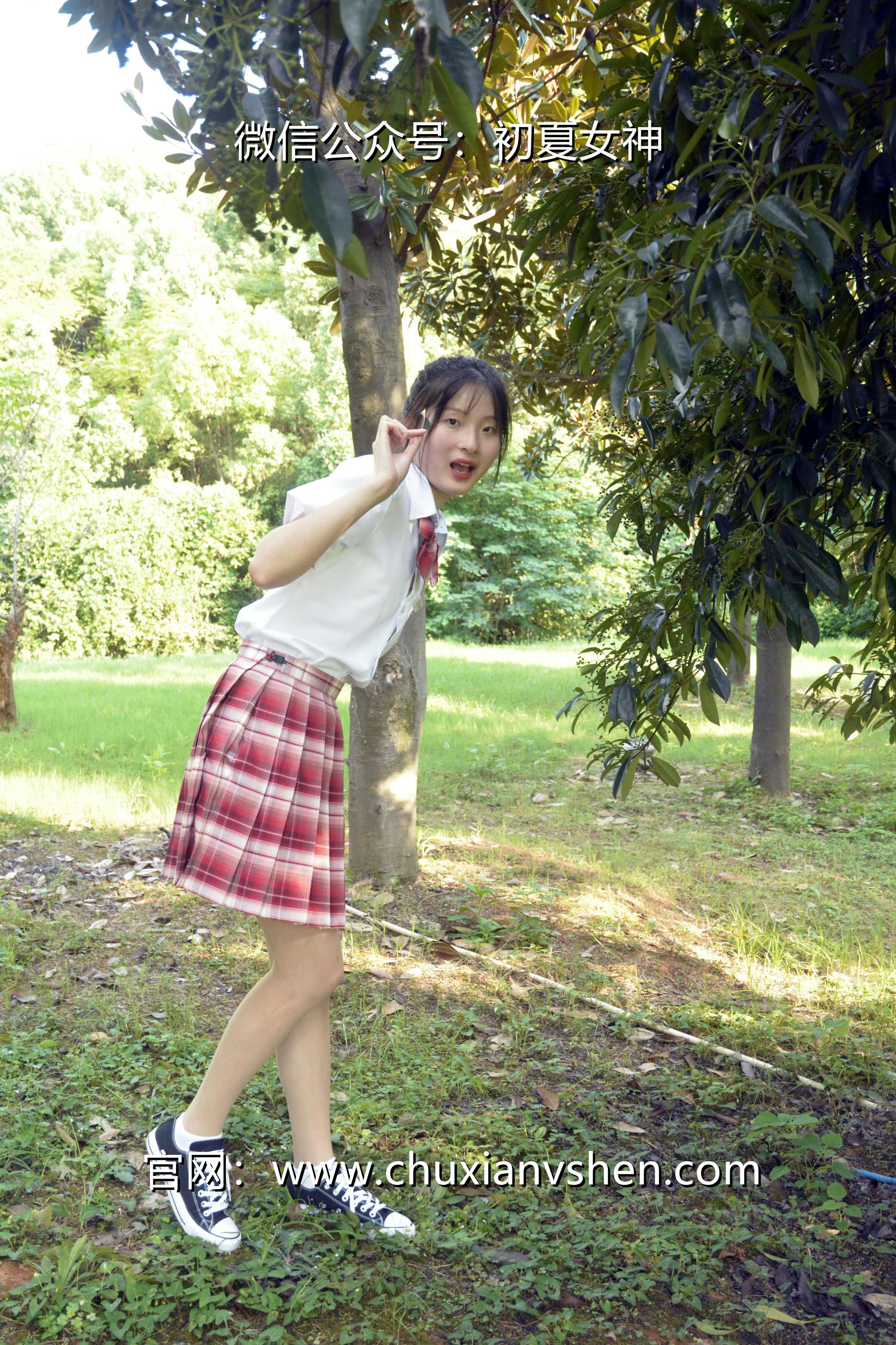 初夏女神 NO.092 安妮 草莓色JK[140P+1V／5.98GB]_第2集