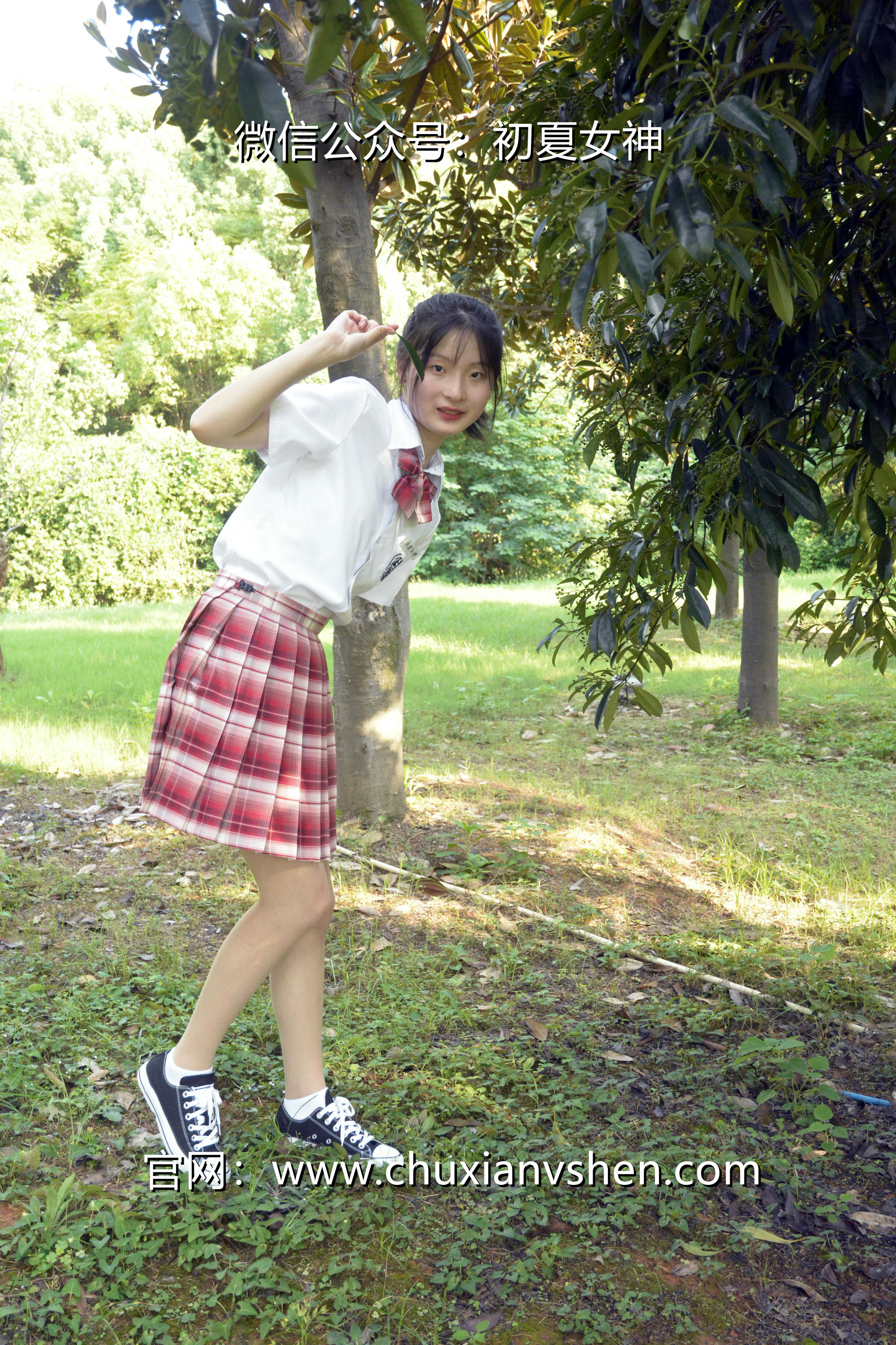 初夏女神 NO.092 安妮 草莓色JK[140P+1V／5.98GB]_第2集