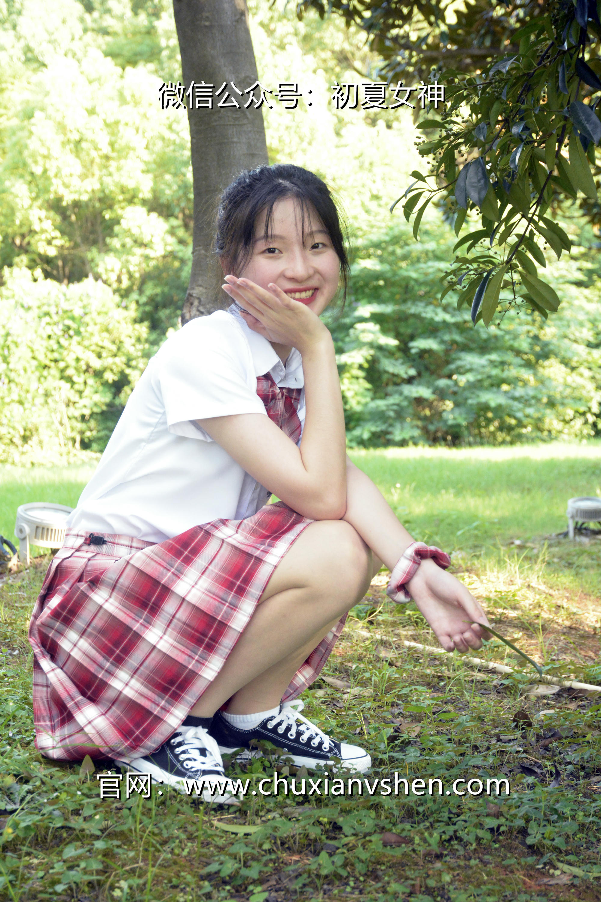 初夏女神 NO.092 安妮 草莓色JK[140P+1V／5.98GB]_第2集