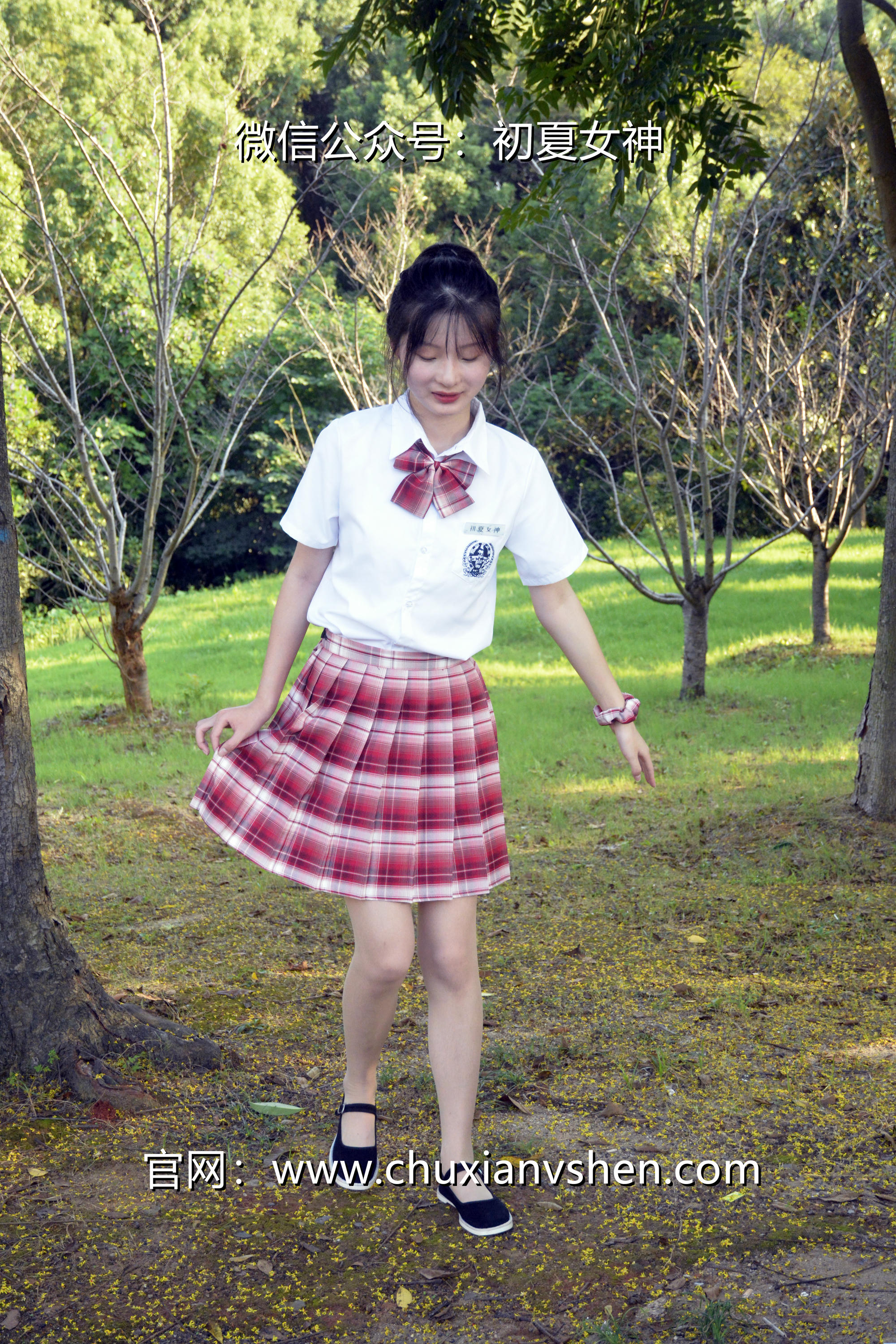 初夏女神 NO.092 安妮 草莓色JK[140P+1V／5.98GB]_第5集