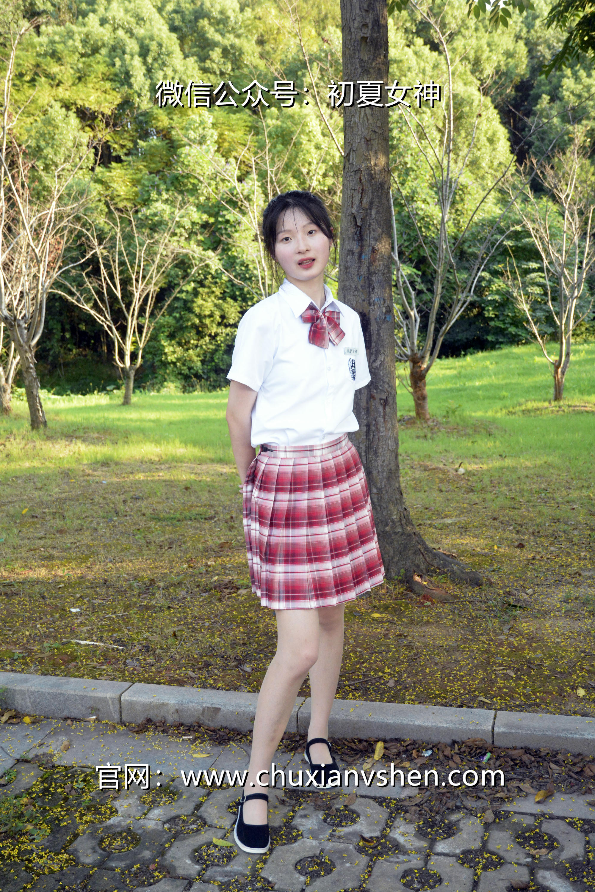 初夏女神 NO.092 安妮 草莓色JK[140P+1V／5.98GB]_第5集