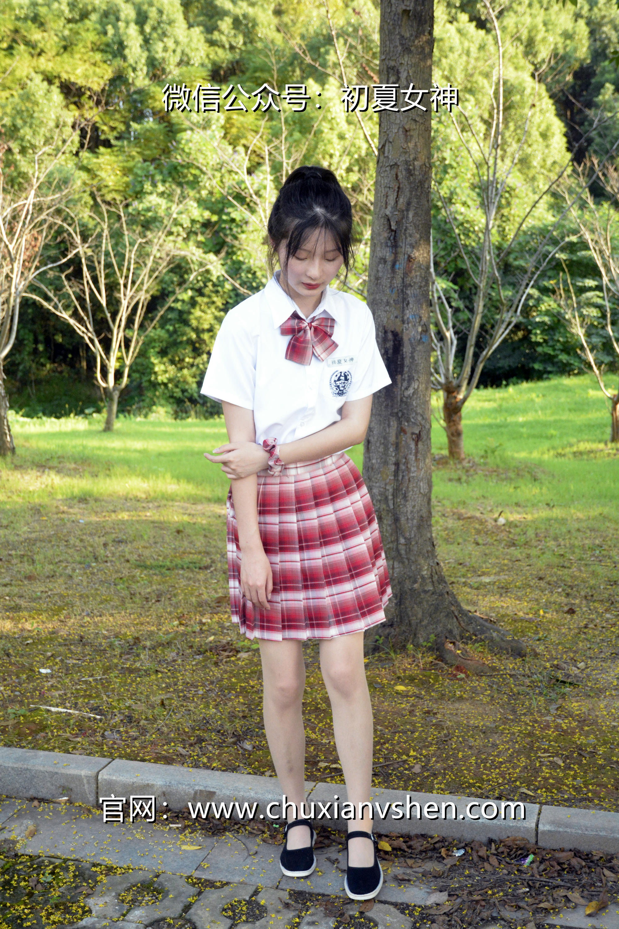 初夏女神 NO.092 安妮 草莓色JK[140P+1V／5.98GB]_第5集