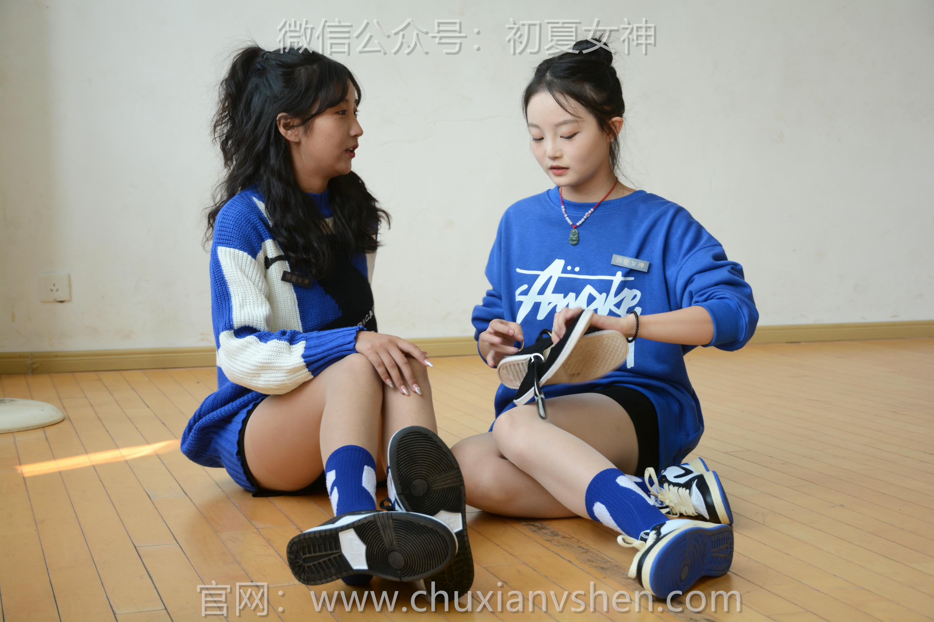 初夏女神 NO.095 点点、双双 蓝色多巴胺[151P+1V／4.79GB]_第4集