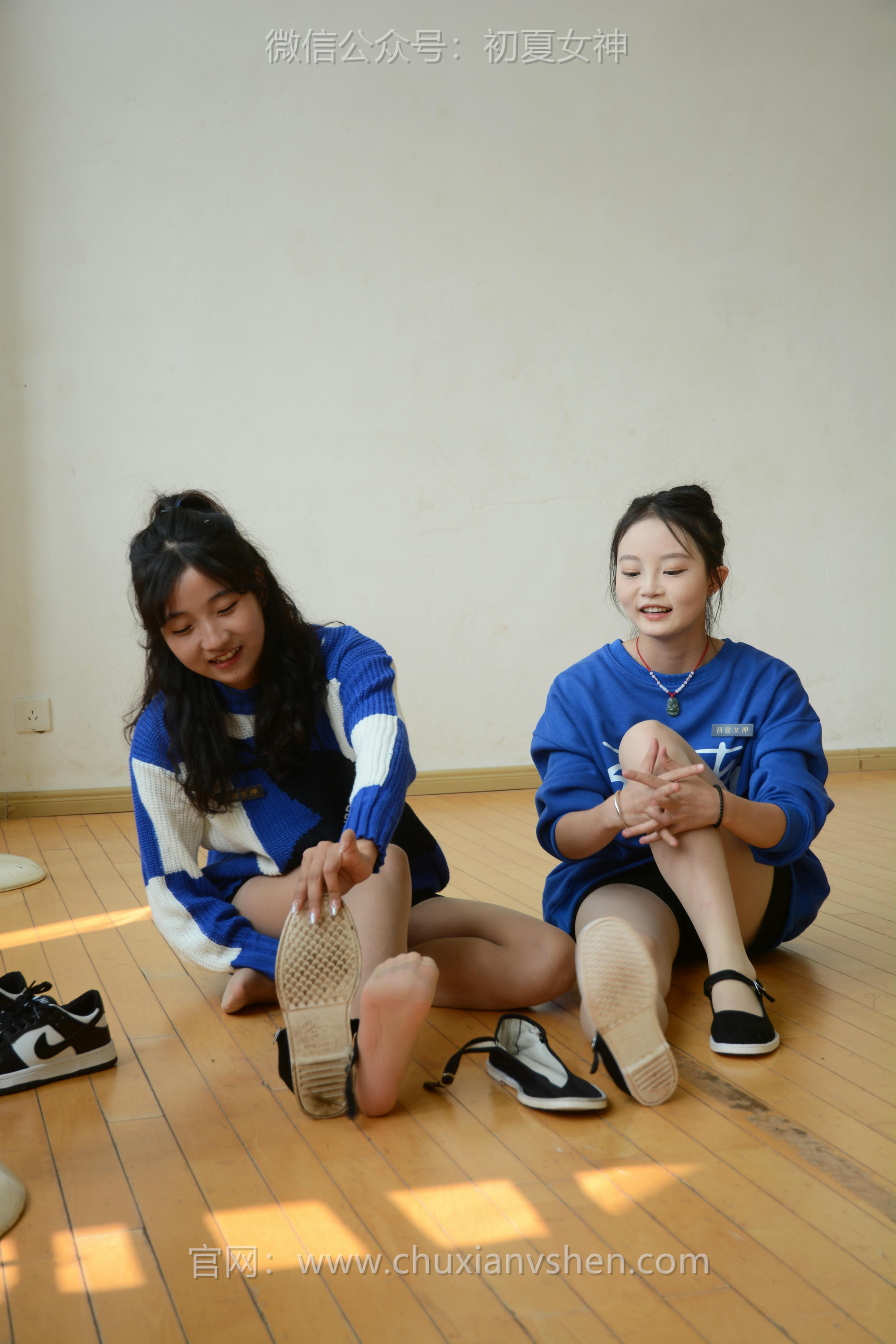 初夏女神 NO.095 点点、双双 蓝色多巴胺[151P+1V／4.79GB]_第5集