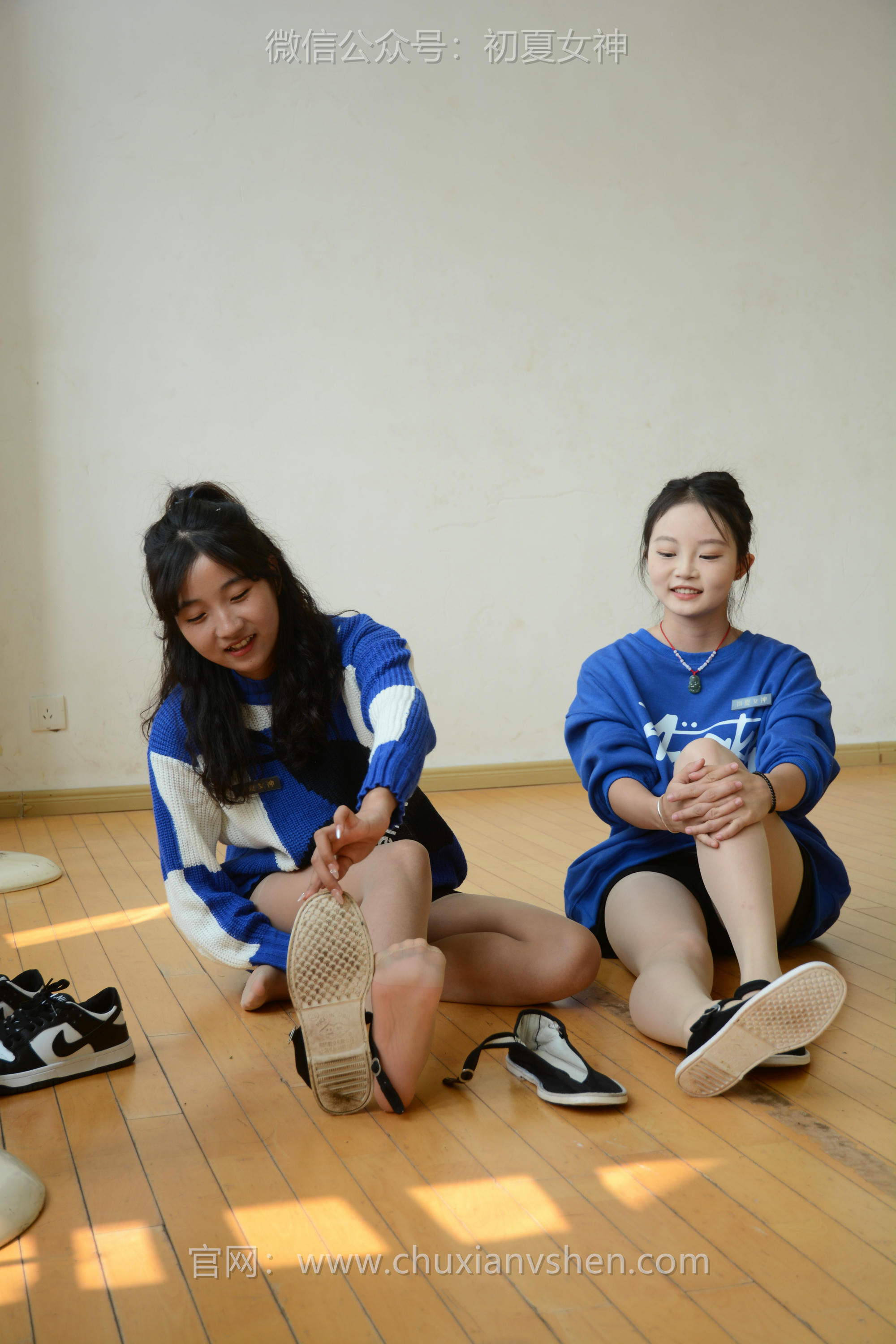 初夏女神 NO.095 点点、双双 蓝色多巴胺[151P+1V／4.79GB]_第5集