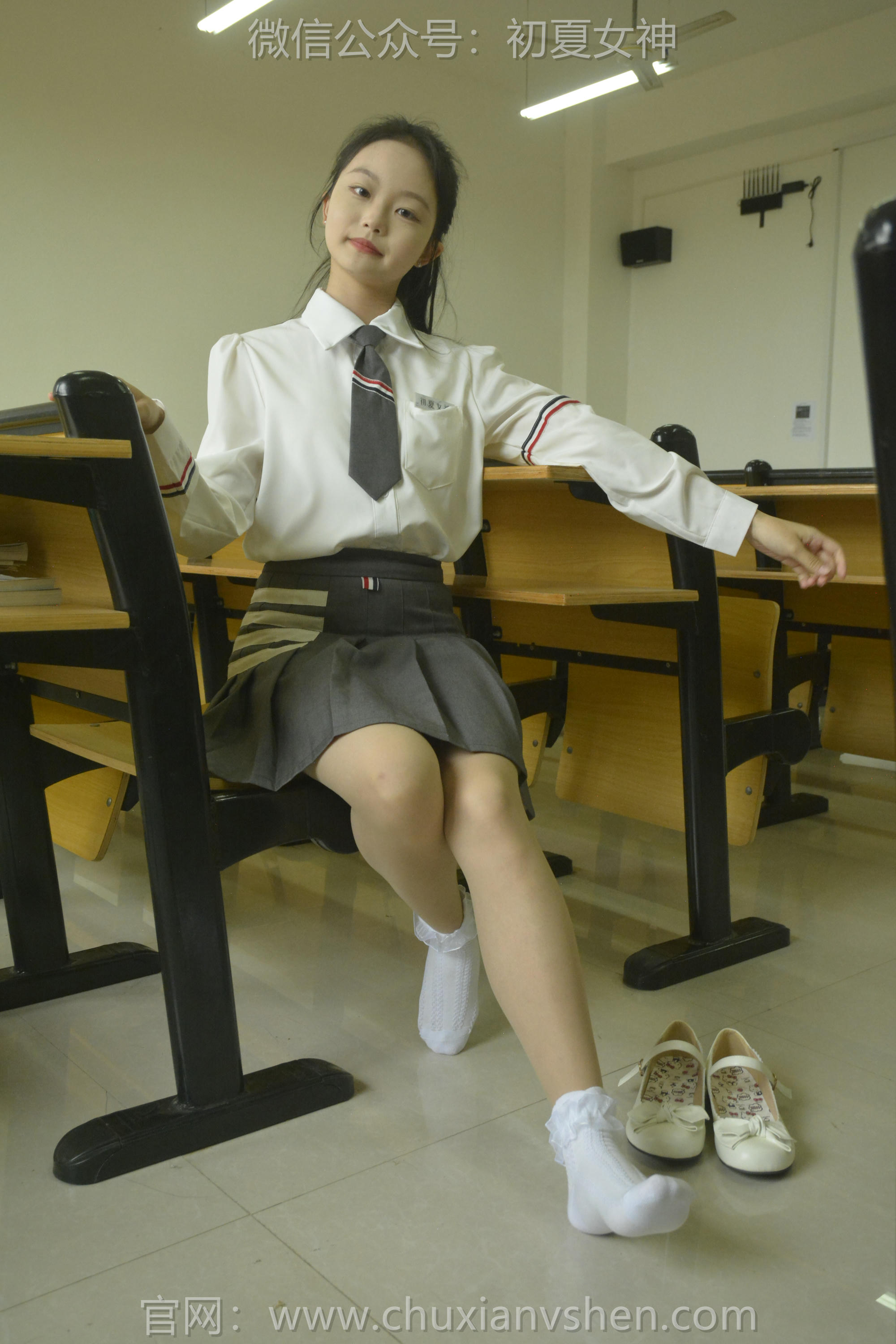 初夏女神 NO.096 双双 王教主同款[140P+1V／5.02GB]_第3集