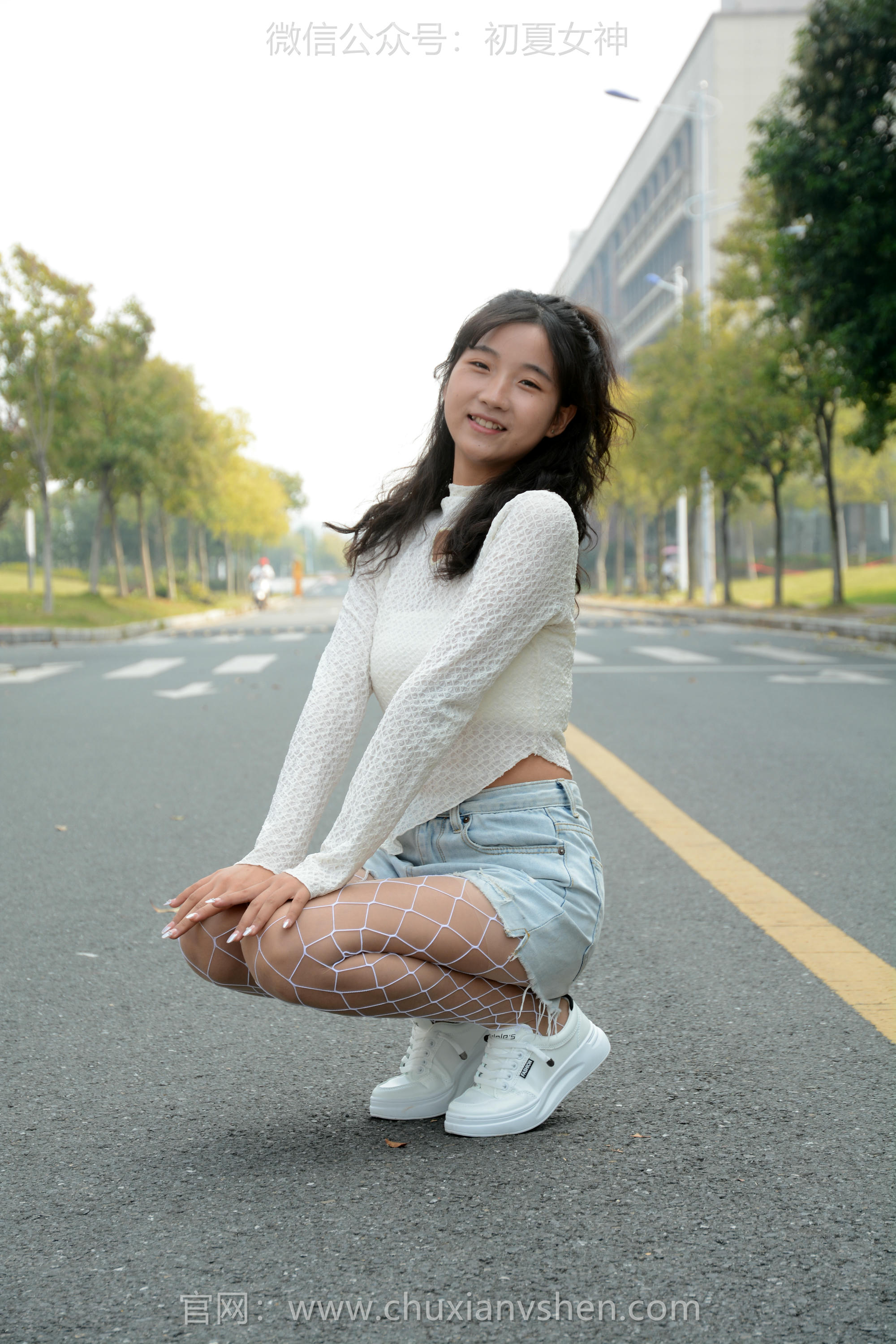 初夏女神 NO.097 点点 跟潮流风[140P+1V／4.91GB]_第6集