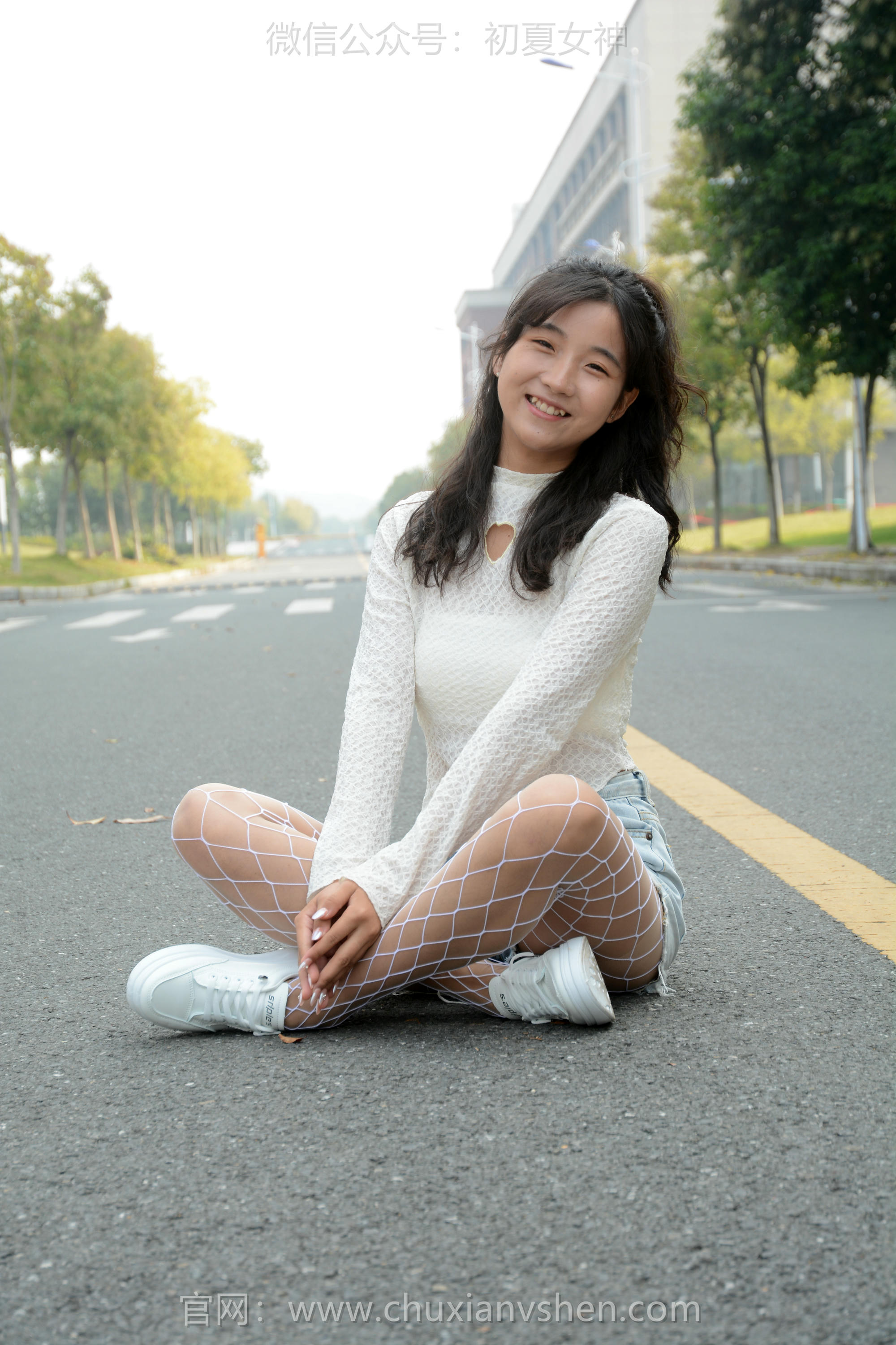 初夏女神 NO.097 点点 跟潮流风[140P+1V／4.91GB]_第6集