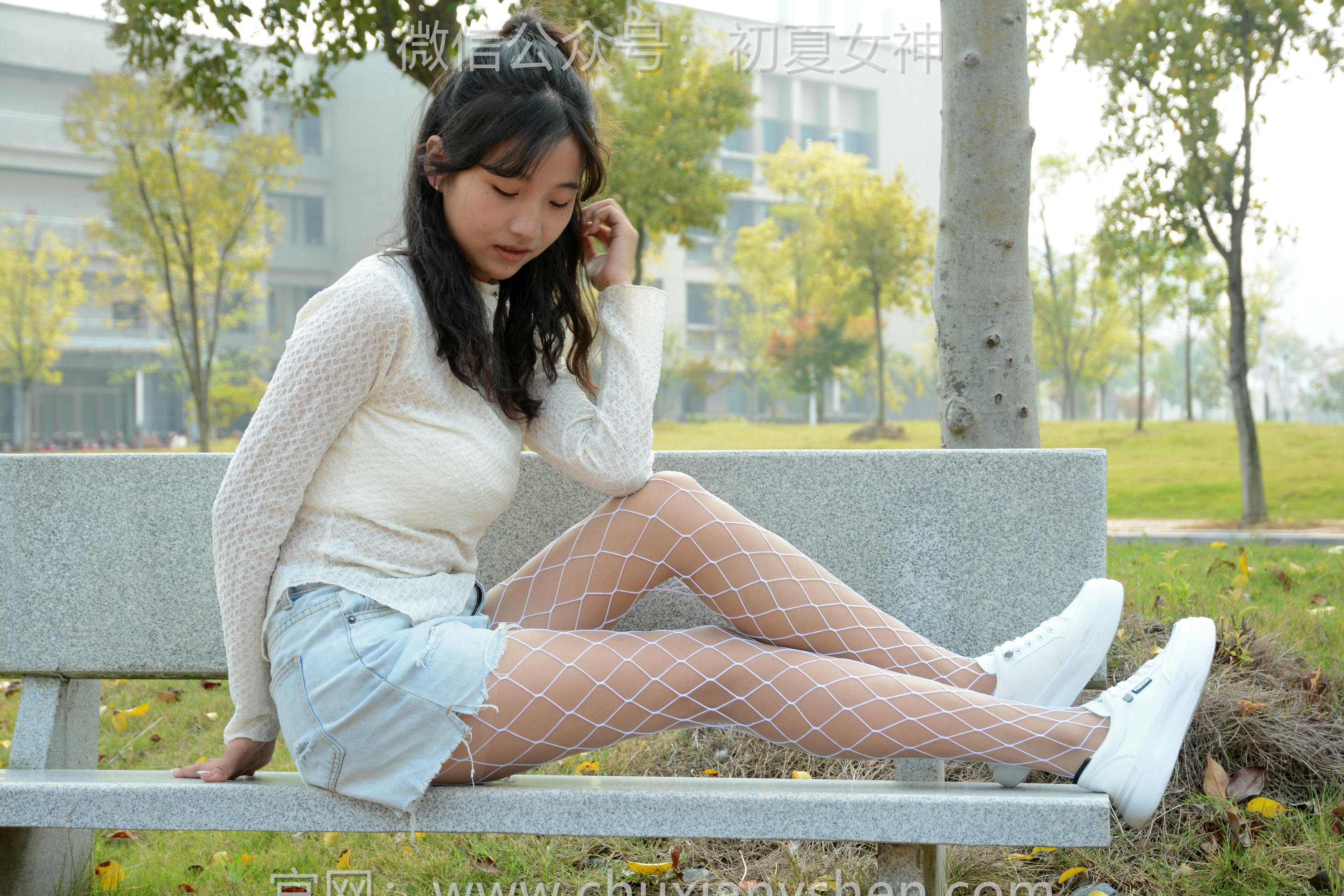 初夏女神 NO.097 点点 跟潮流风[140P+1V／4.91GB]_第7集