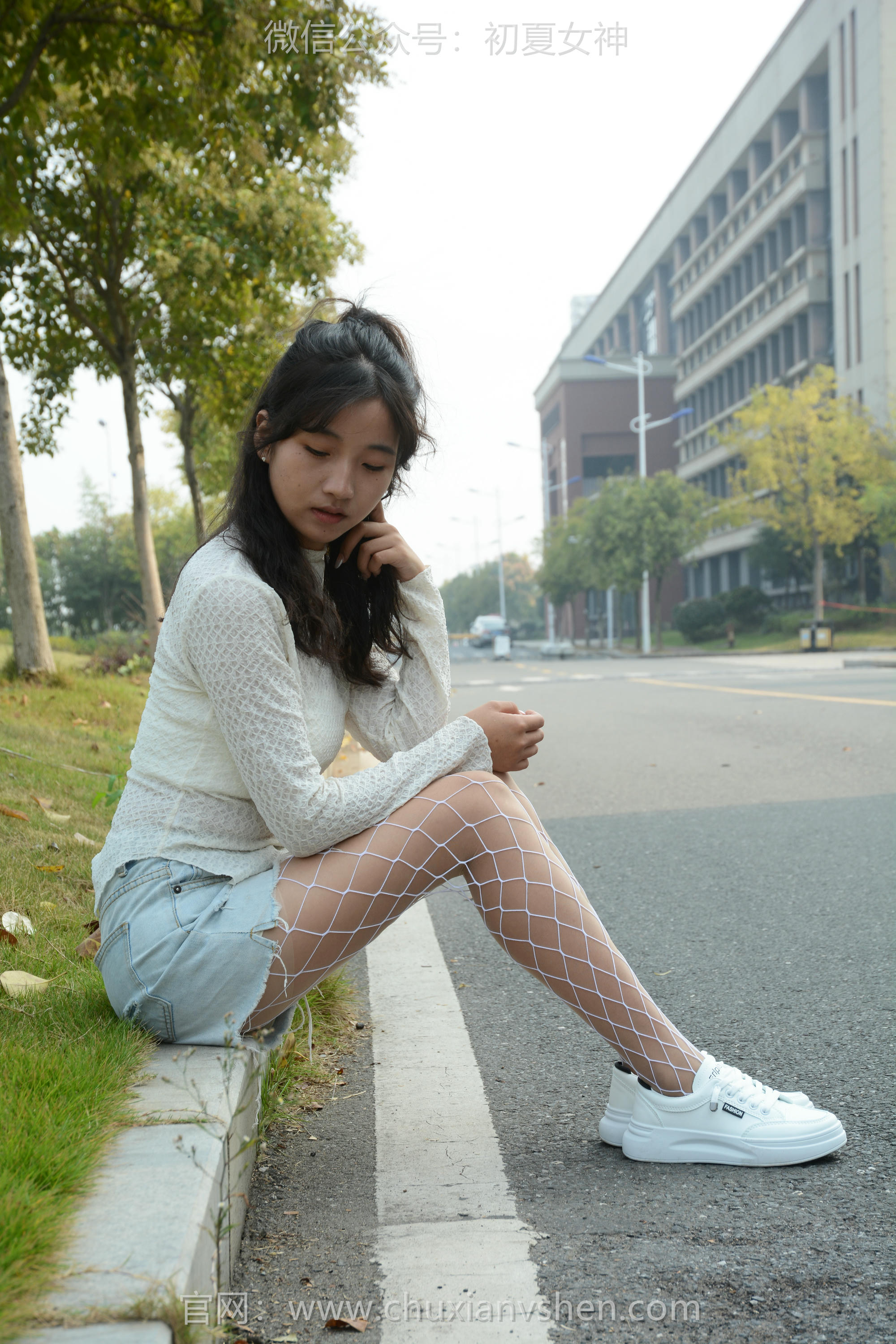 初夏女神 NO.097 点点 跟潮流风[140P+1V／4.91GB]_第7集