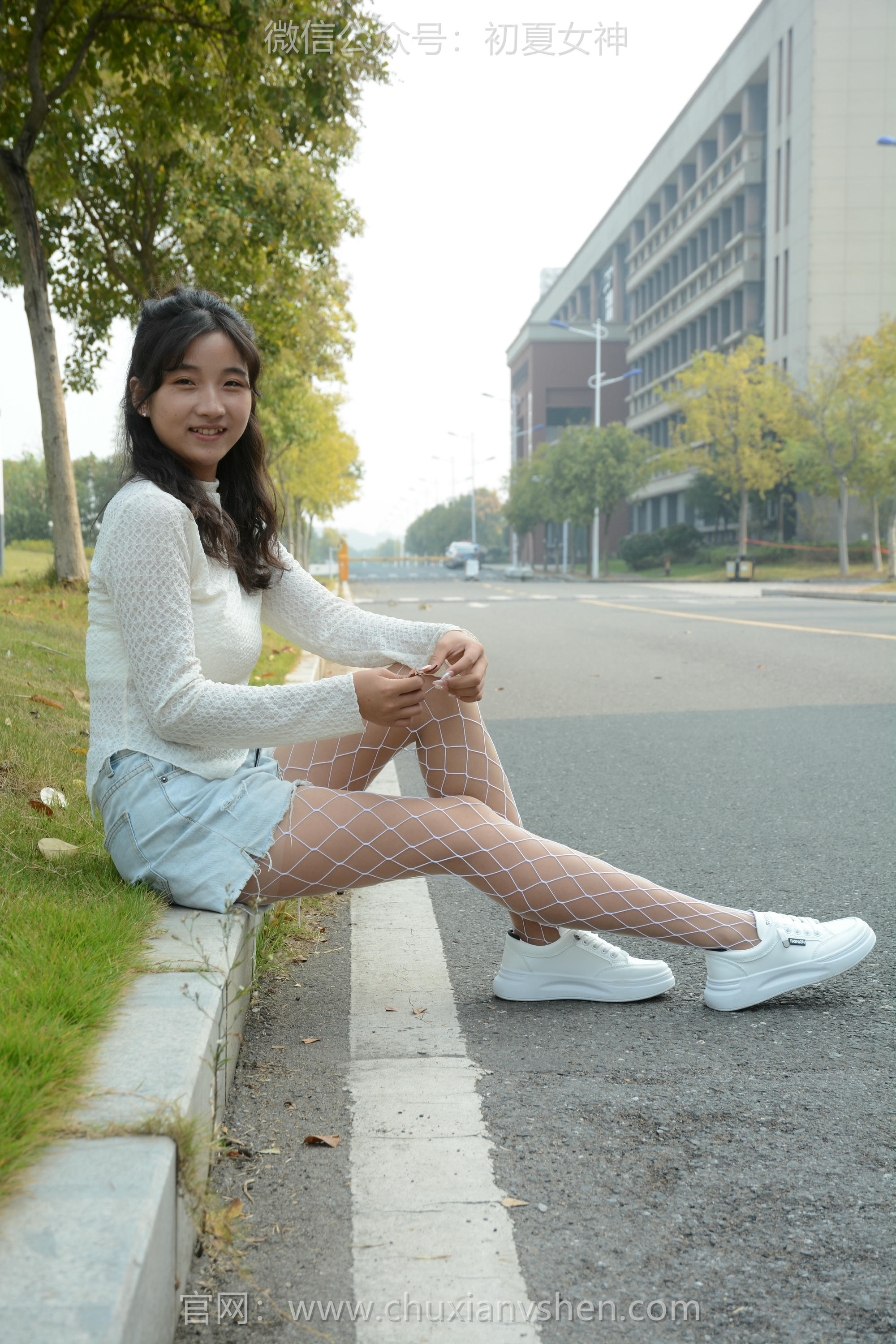 初夏女神 NO.097 点点 跟潮流风[140P+1V／4.91GB]_第7集